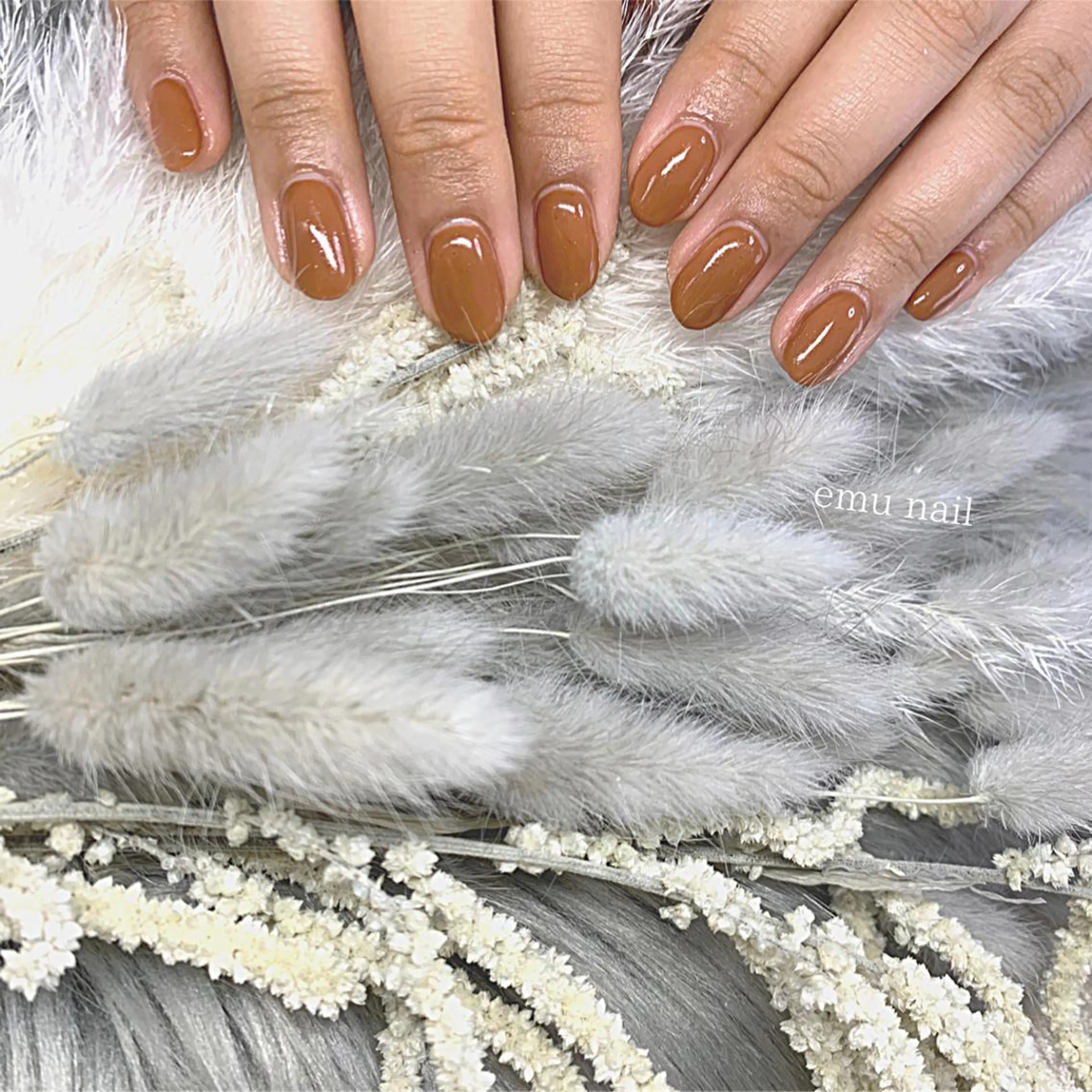 ネイル ワンカラーネイル emu nailのネイルデザイン