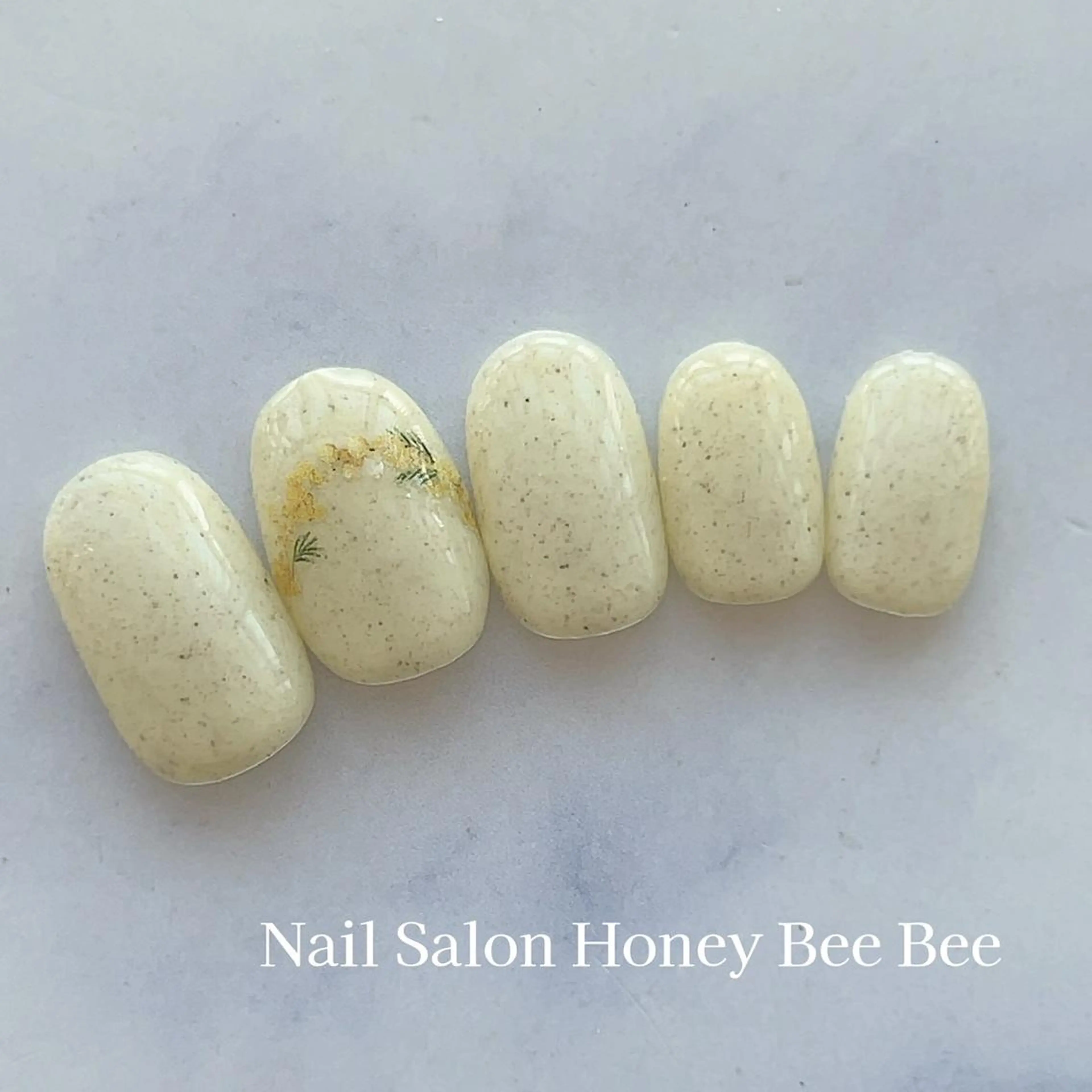 ネイル Nail salon Honey Beeのネイルデザイン
