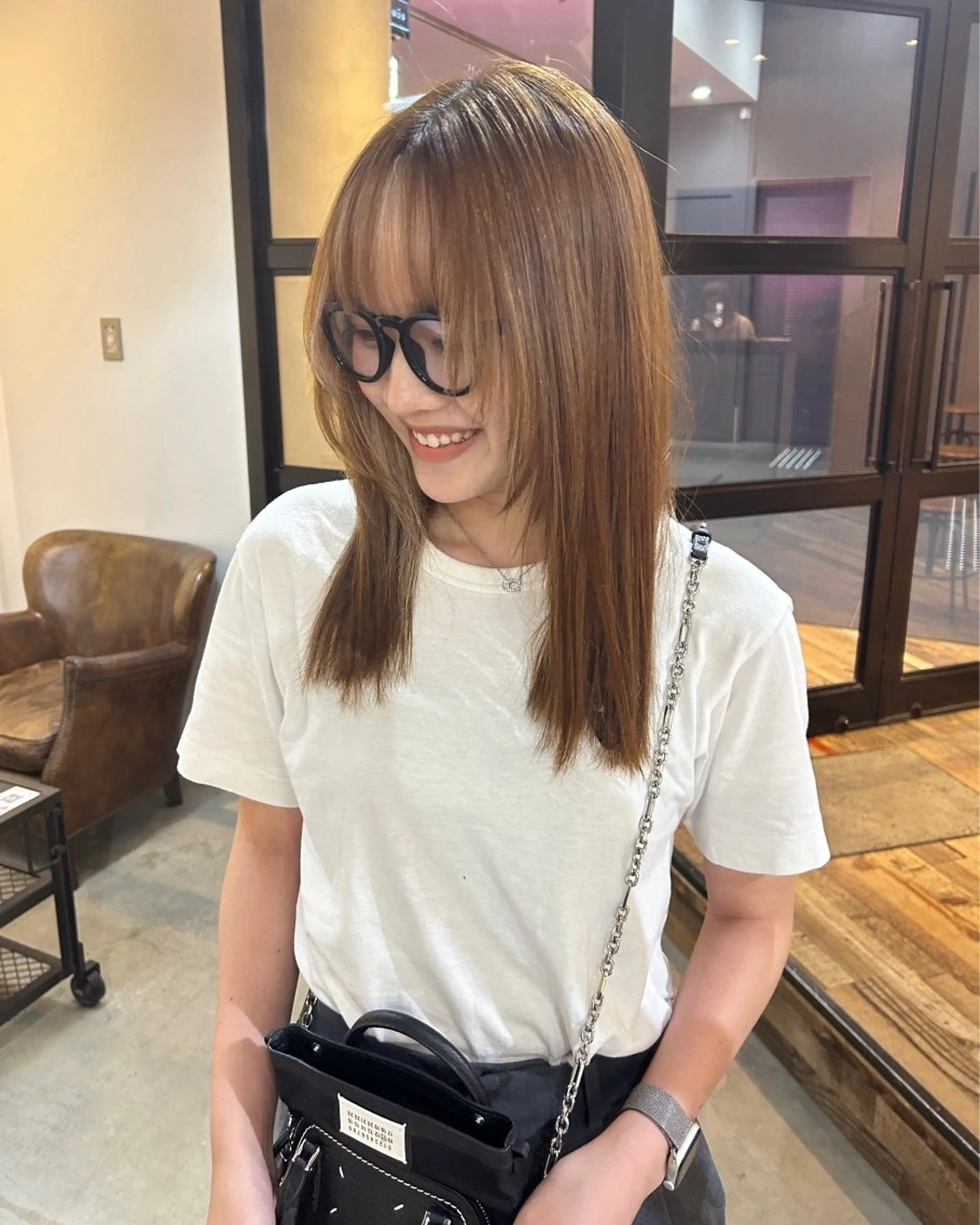 ロング カット 縮毛矯正 透明感カラー/ 髪質改善✨️💞萌愛のヘアスタイル