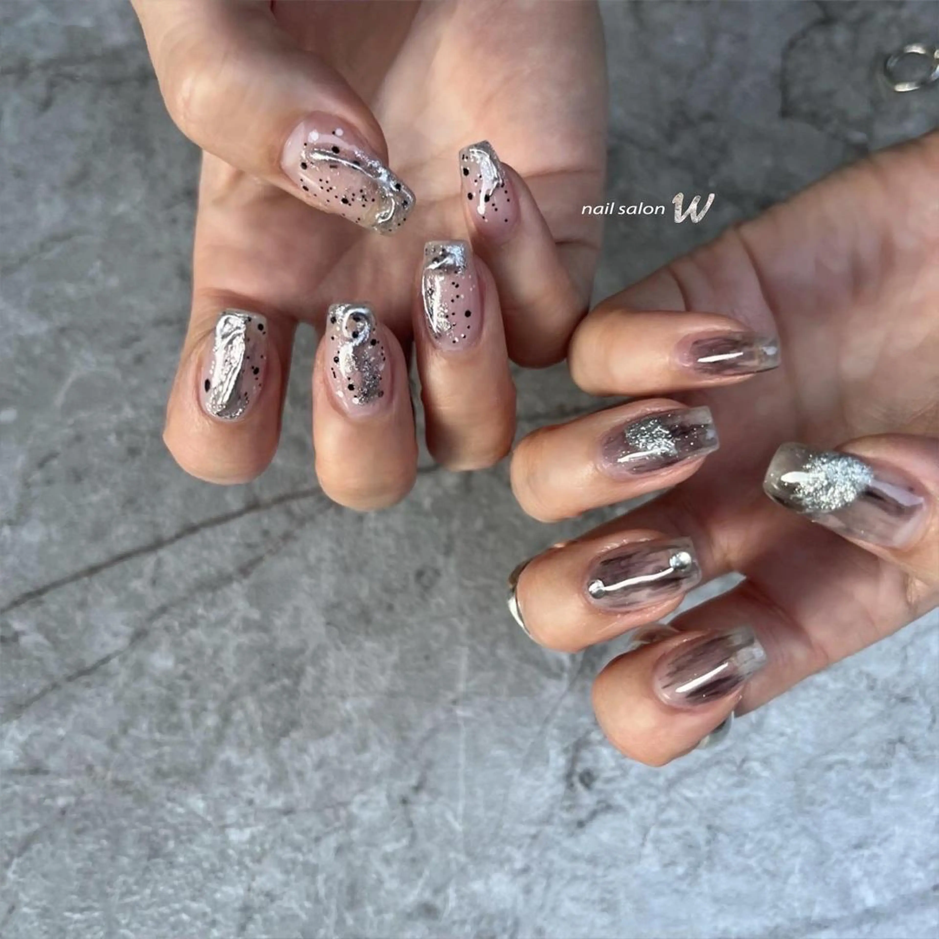 ネイル REINA W【今福鶴見店】のネイルデザイン