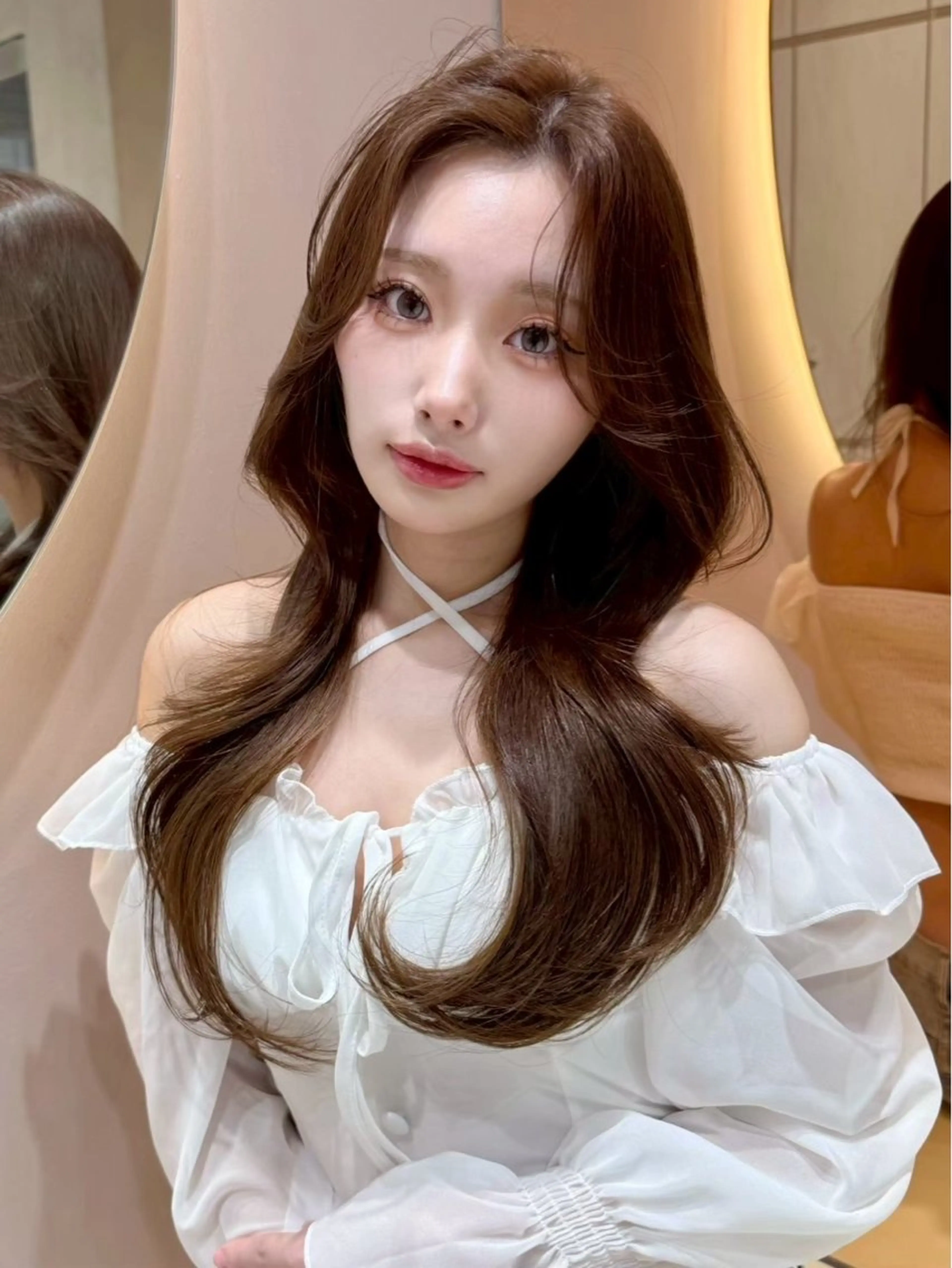 ロング カラー ヘアアレンジ ブリーチ 透明感カラー ダブルカラー ブリーチなしカラー 髪質改善 カット ヘアカラー 縮毛矯正 トリートメント 美髪矯正🫧/ 吉田こうすけのヘアスタイル