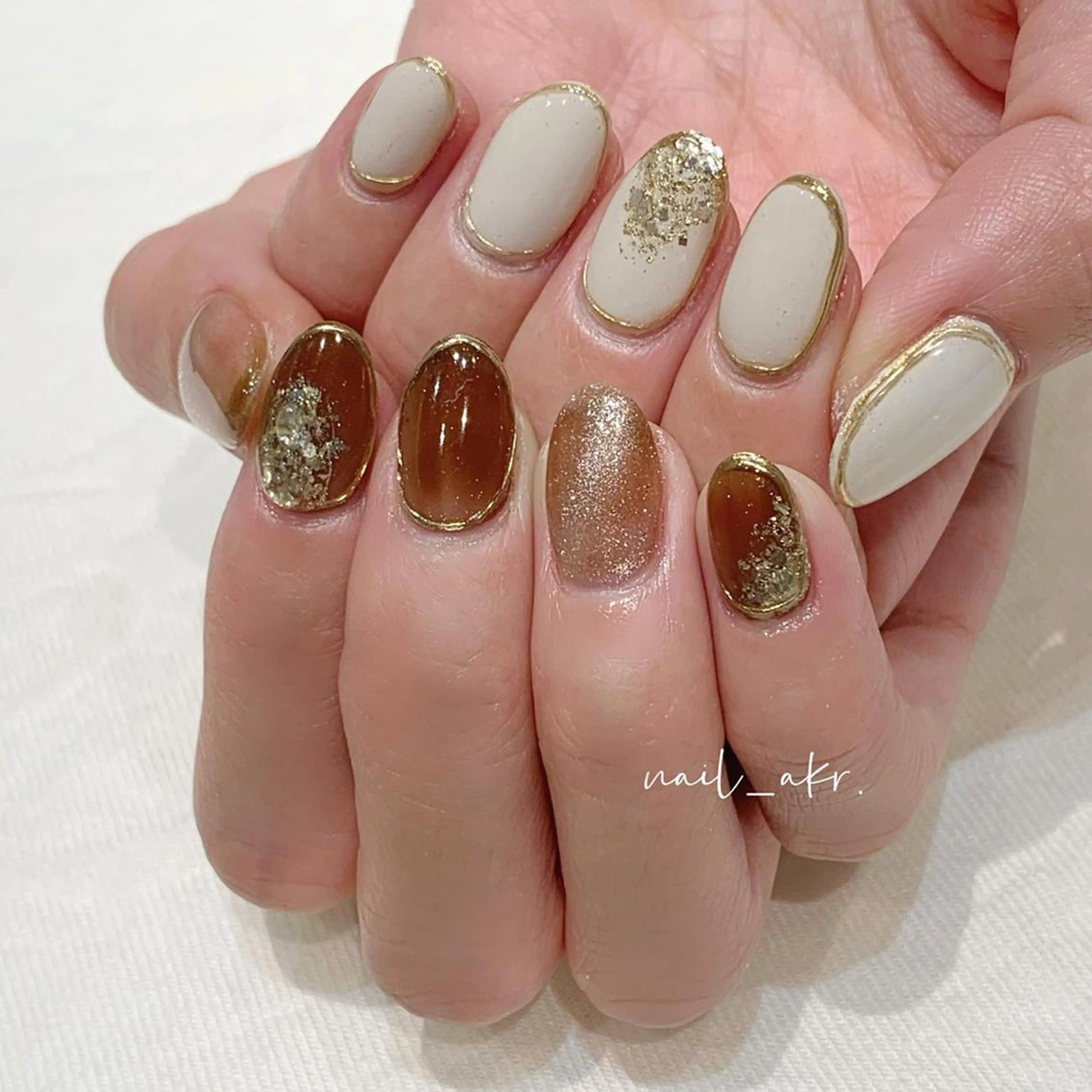 ネイル マグネットネイル nailAVANCE akariのネイルデザイン