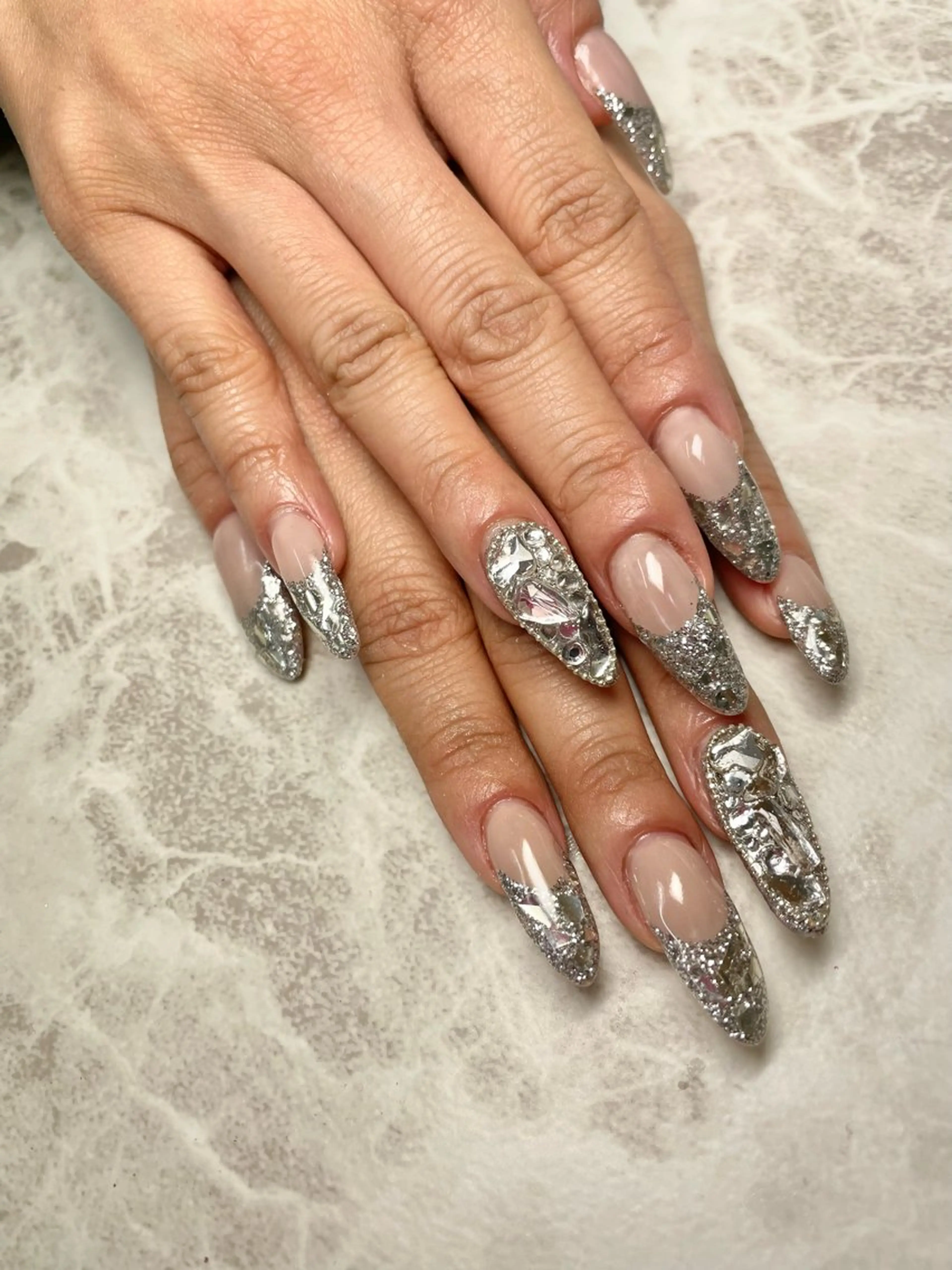 ネイル 長さ出し フレンチネイル LeLien所属・LeLien ♡のネイルデザイン