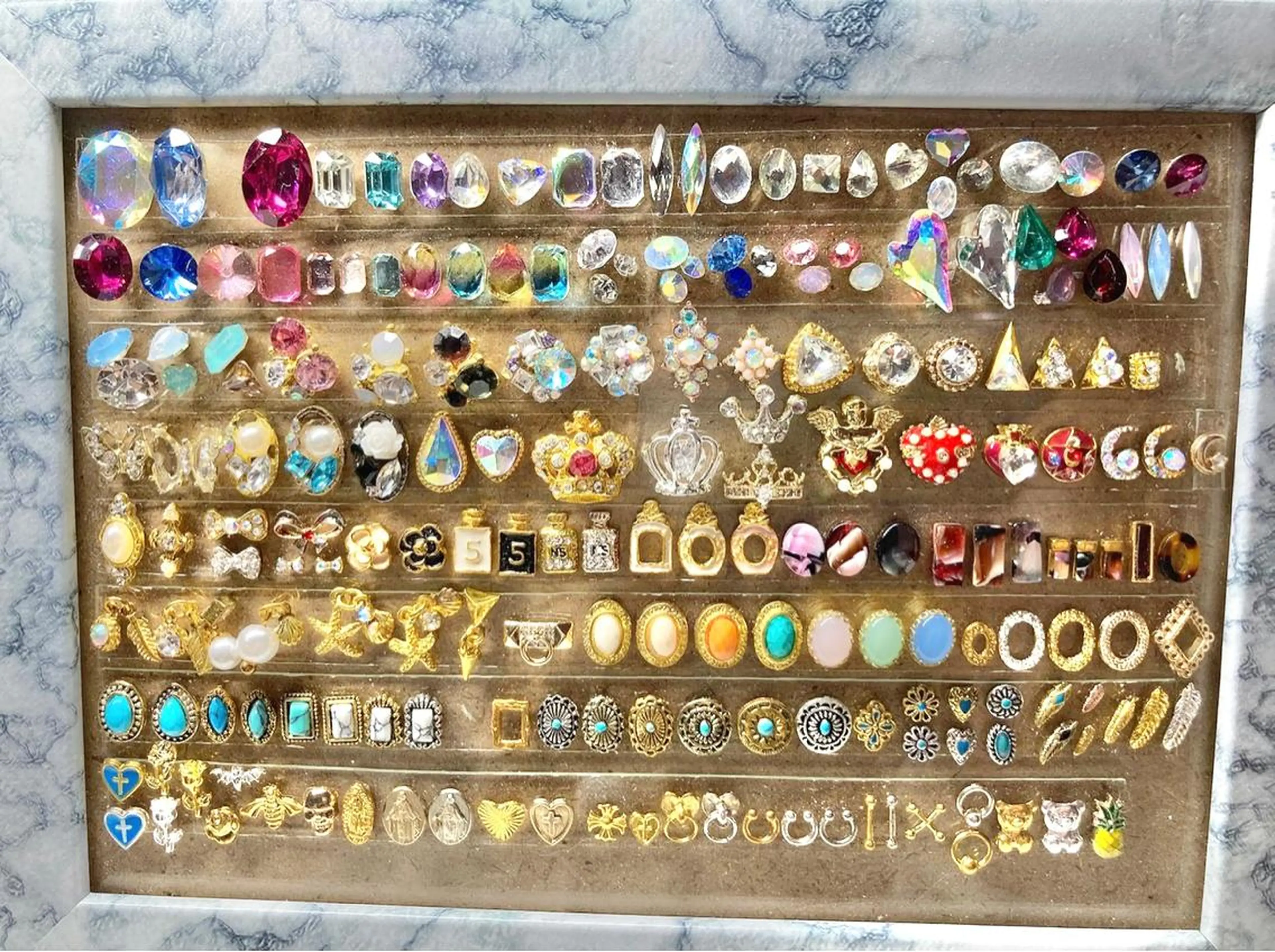 ネイル ジェルネイル ニュアンスネイル パラジェル 冬ネイル クリスマス Nail&eye Belire 新宿のネイルデザイン