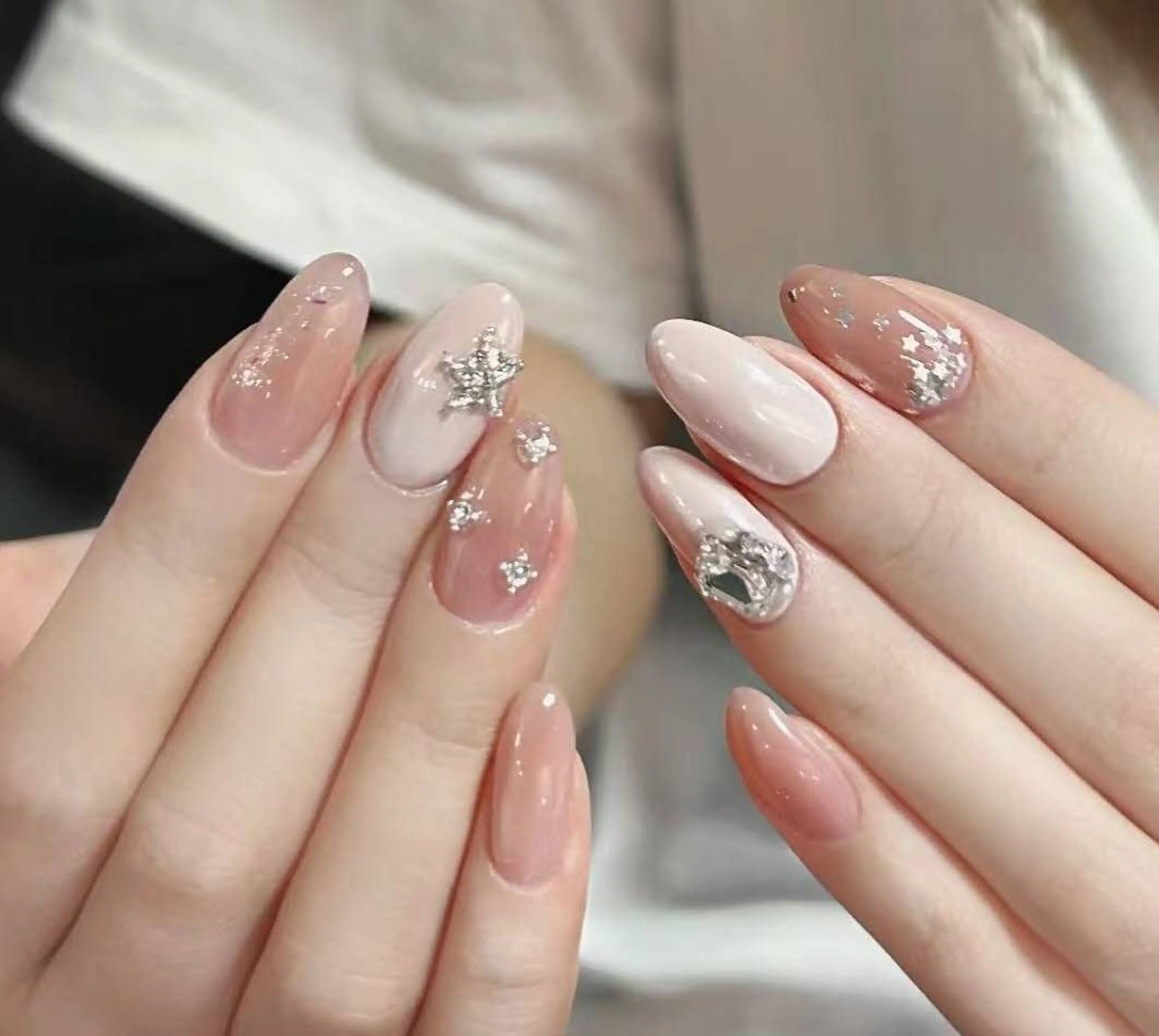 ネイル オーロラネイル フラワーネイル フットネイル フレンチネイル ジェルネイル ハンドネイル BabyYouMi ねねのネイルデザイン