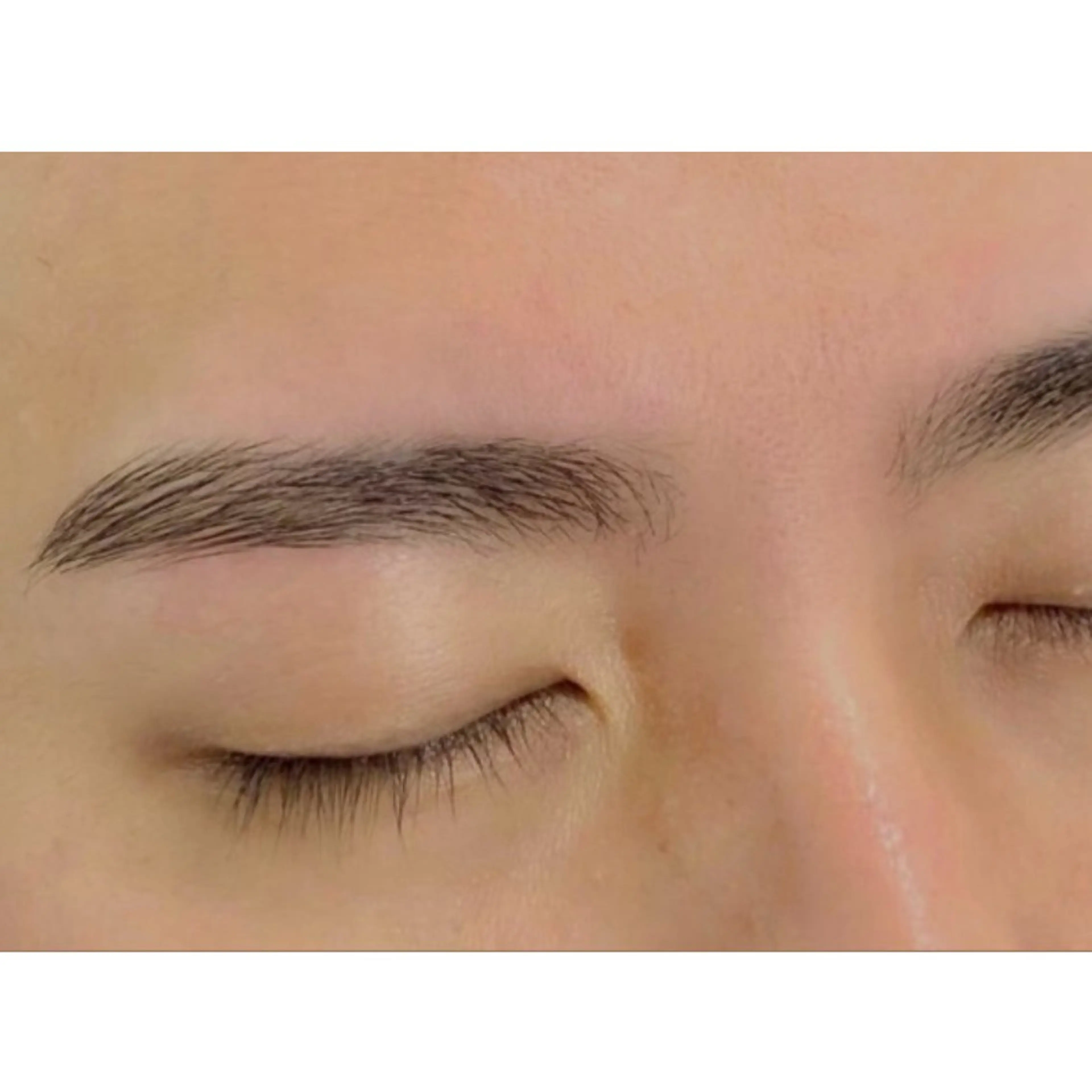 アイブロウ エサージュ表参道店所属・moe🎀 モデル様募集中のマツエク・マツパデザイン