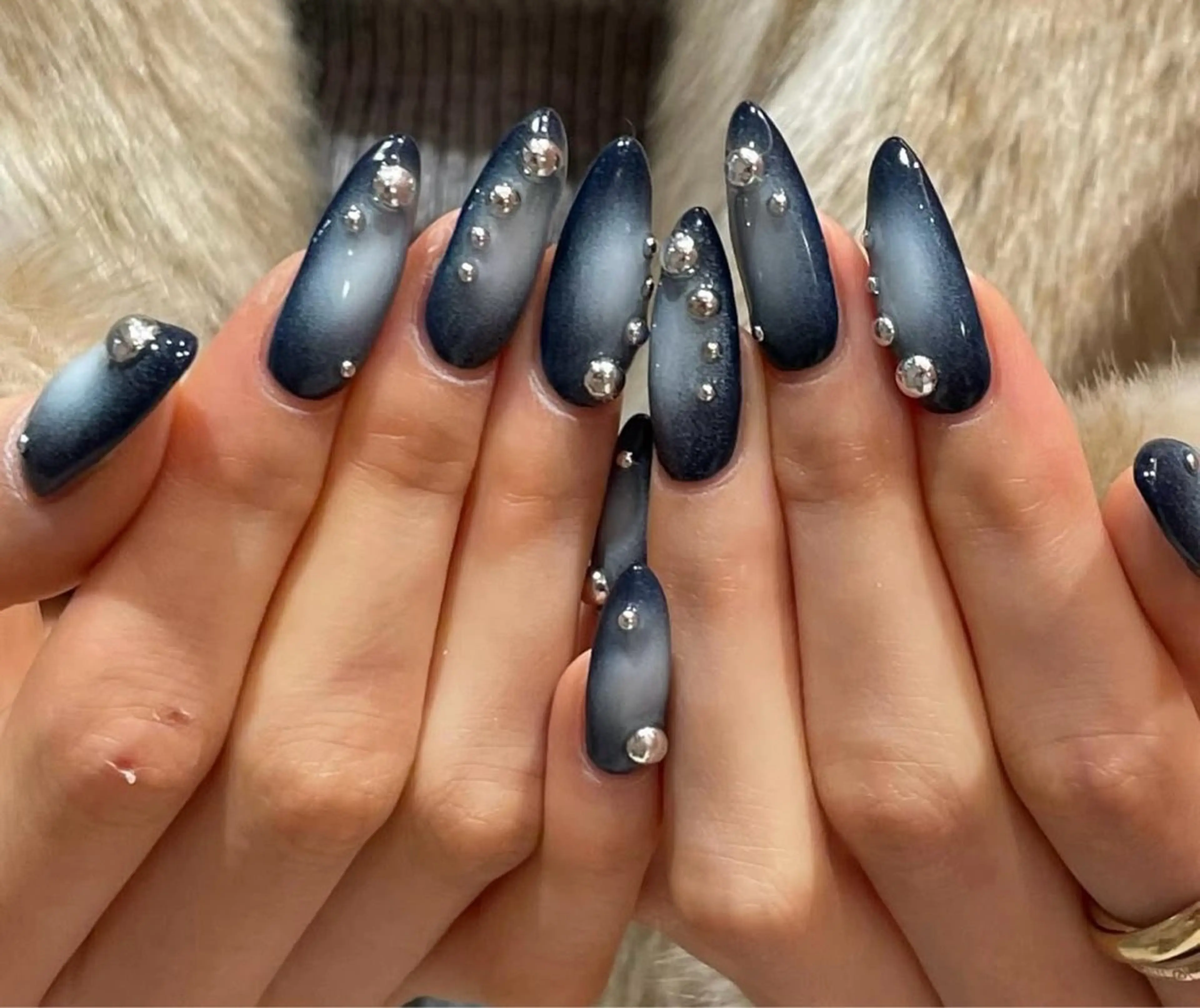 ネイル ハンドネイル Luna スカルプ専門店のネイルデザイン