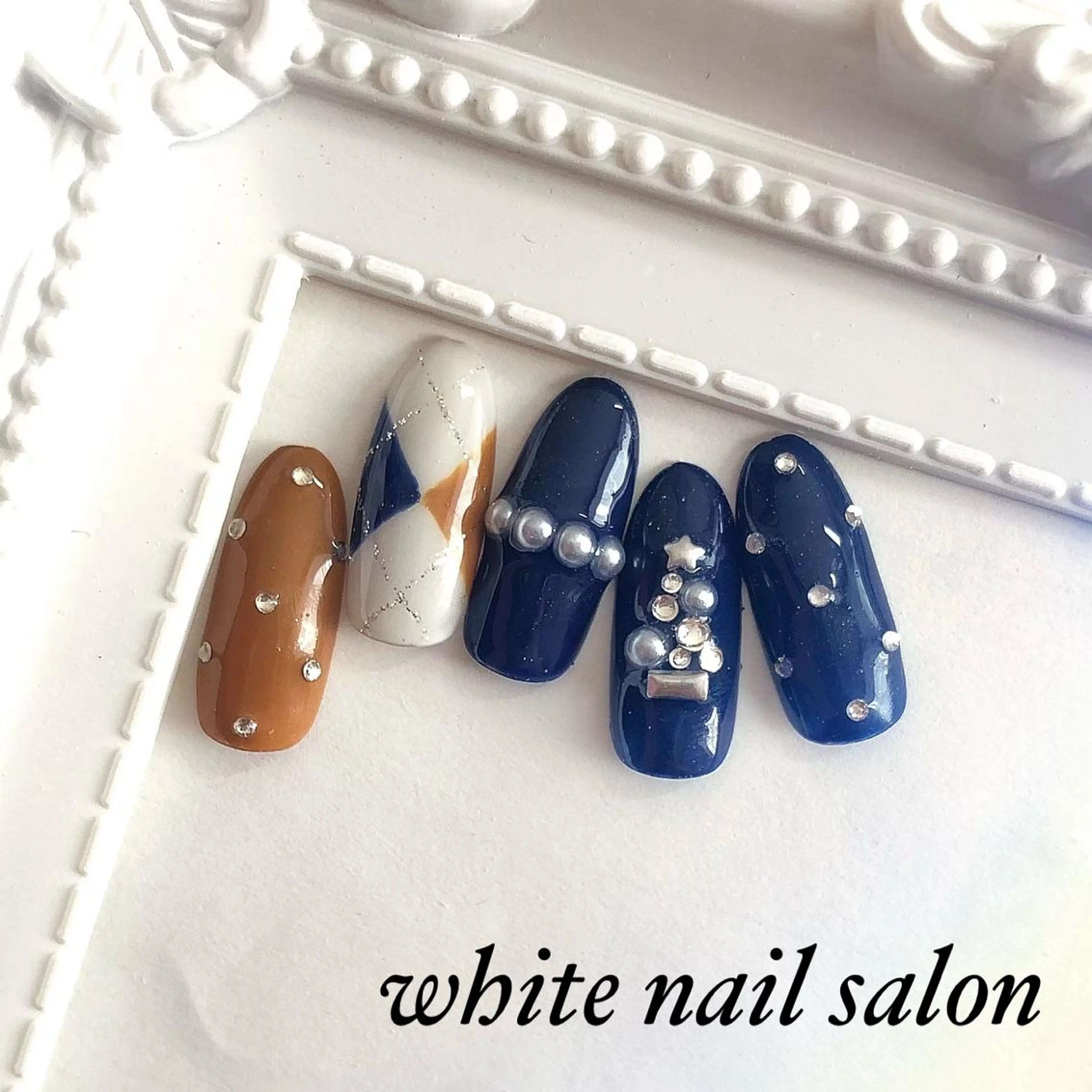 ネイル フットネイル ジェルネイル ハードジェル 持ち込み オフィスネイル ハンドネイル white nail salonのネイルデザイン