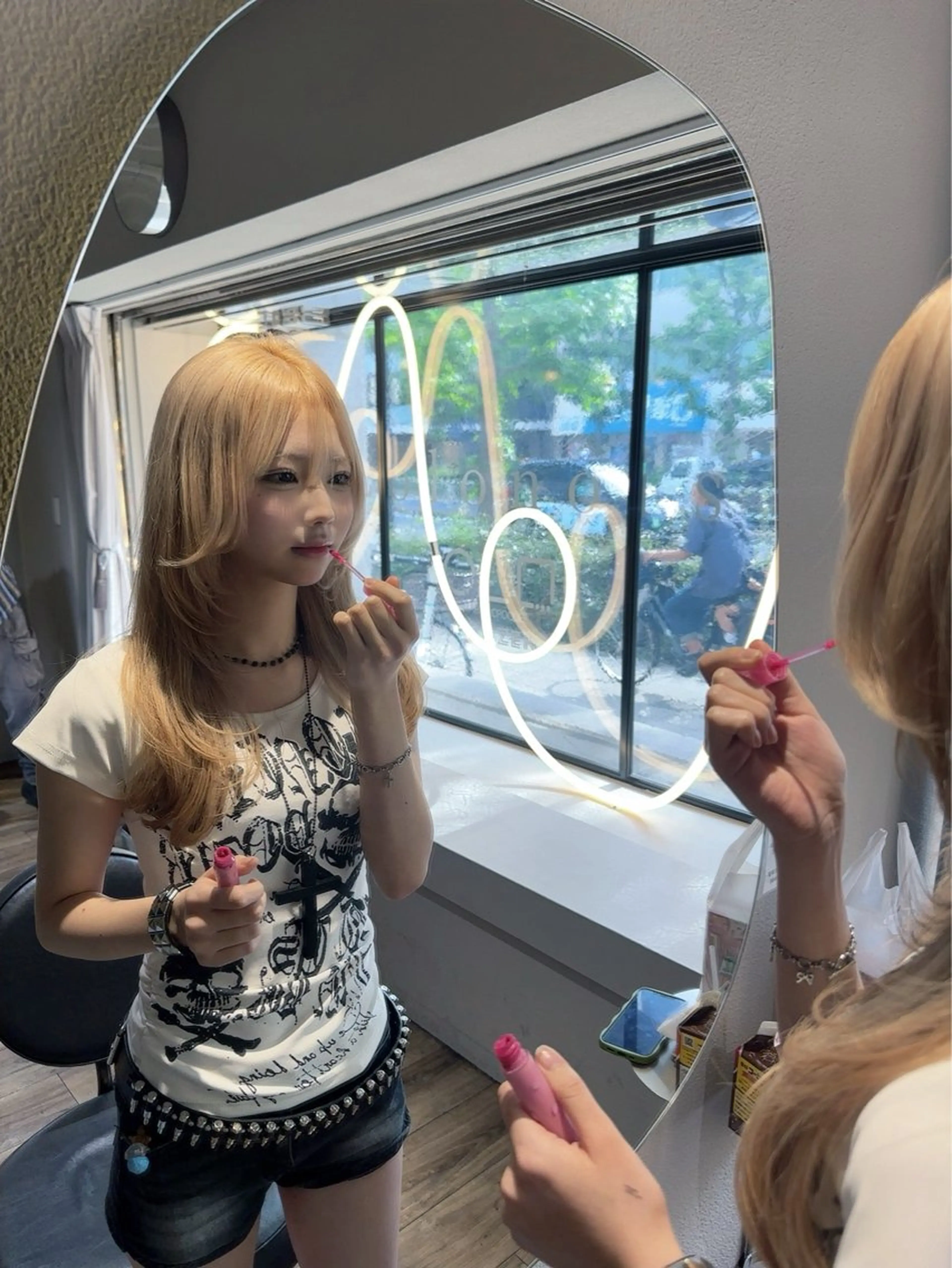 ロング カット 透明感カラー/レイ ヤーカット/KaHoのヘアスタイル