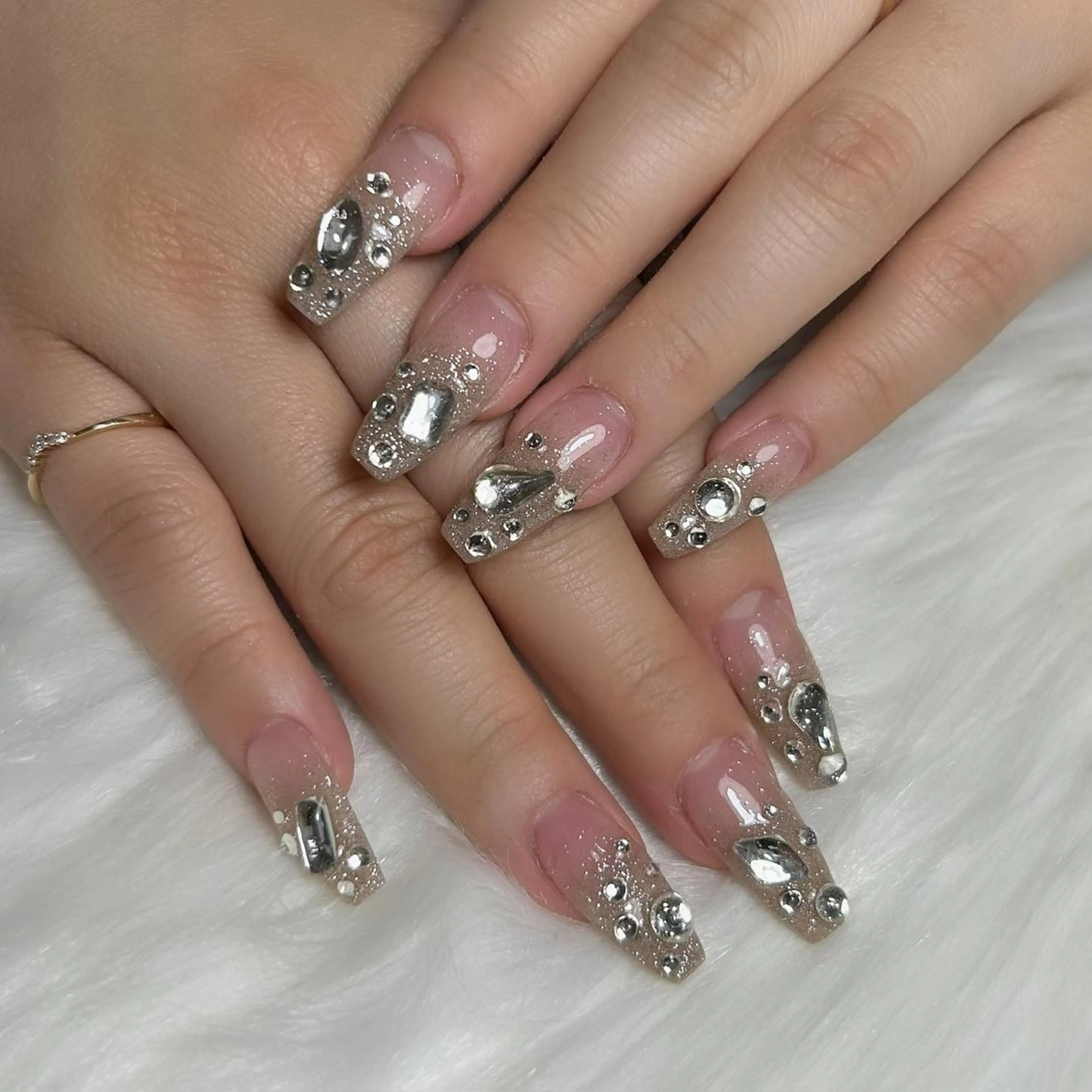 ネイル -Rebest- NAIL心斎橋店💎のネイルデザイン