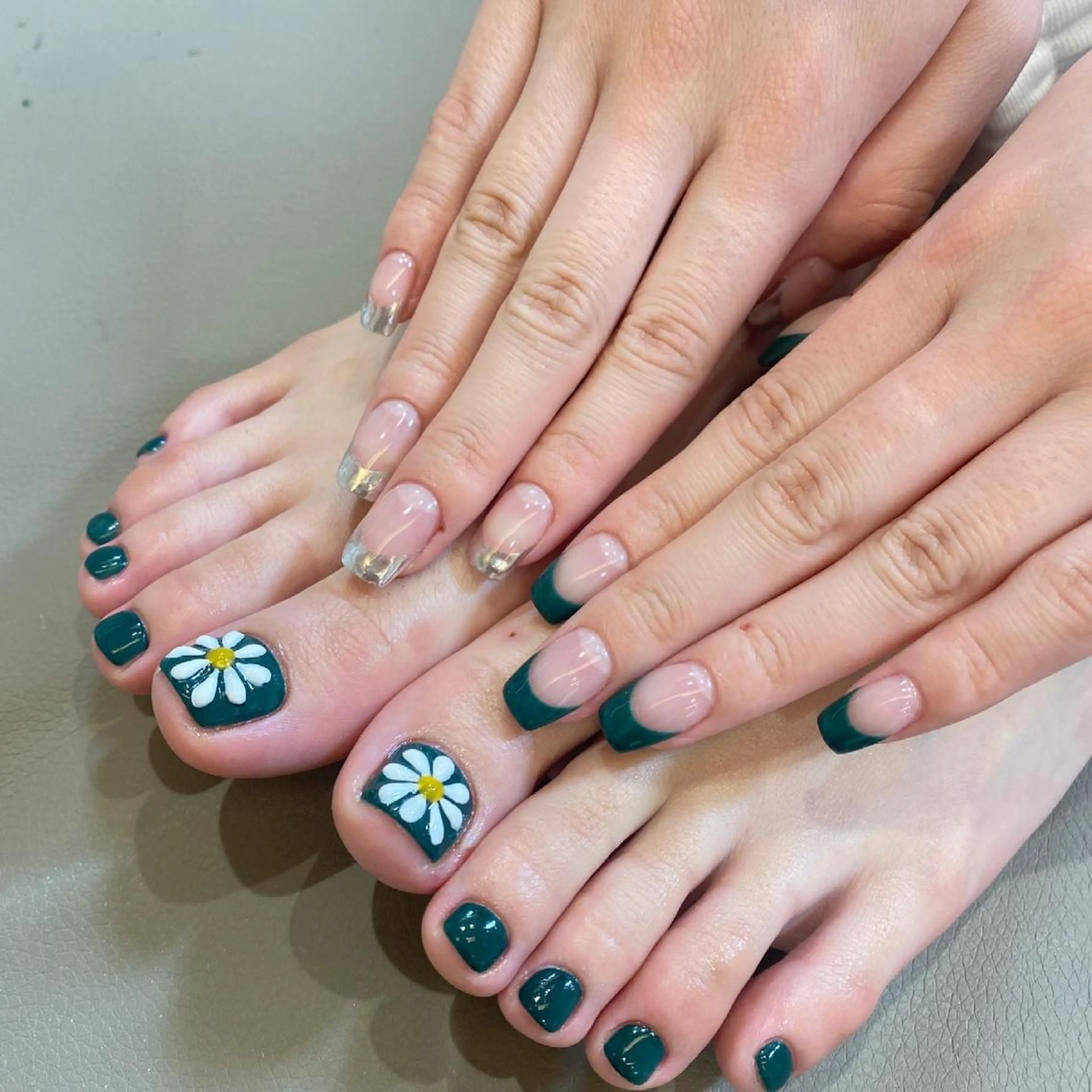 ネイル アートネイル フットネイル ワンカラーネイル フリーランス¨̮⃝ ネイリストOKADAのネイルデザイン