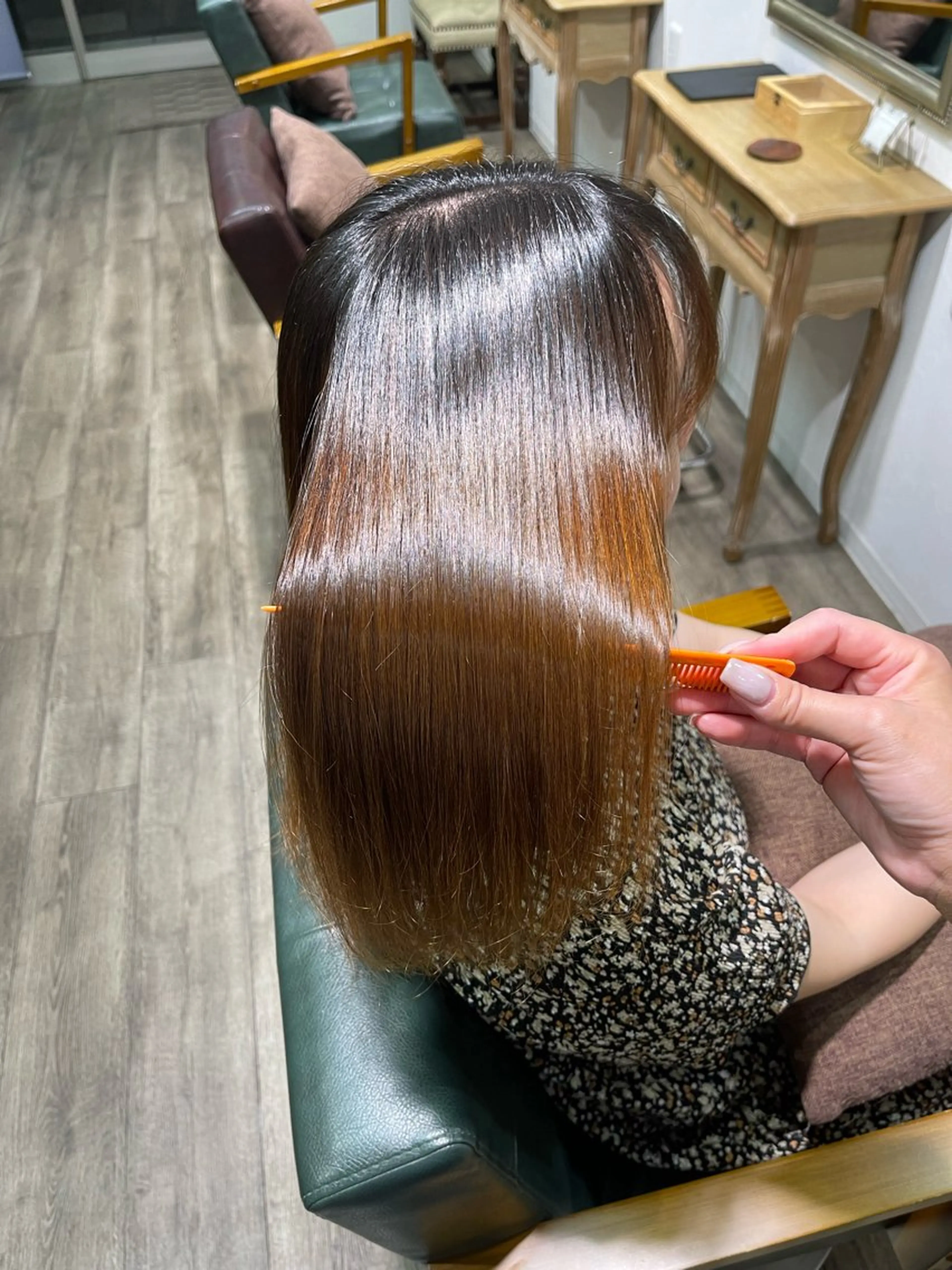 ロング 縮毛矯正 Felice Erikaのヘアスタイル