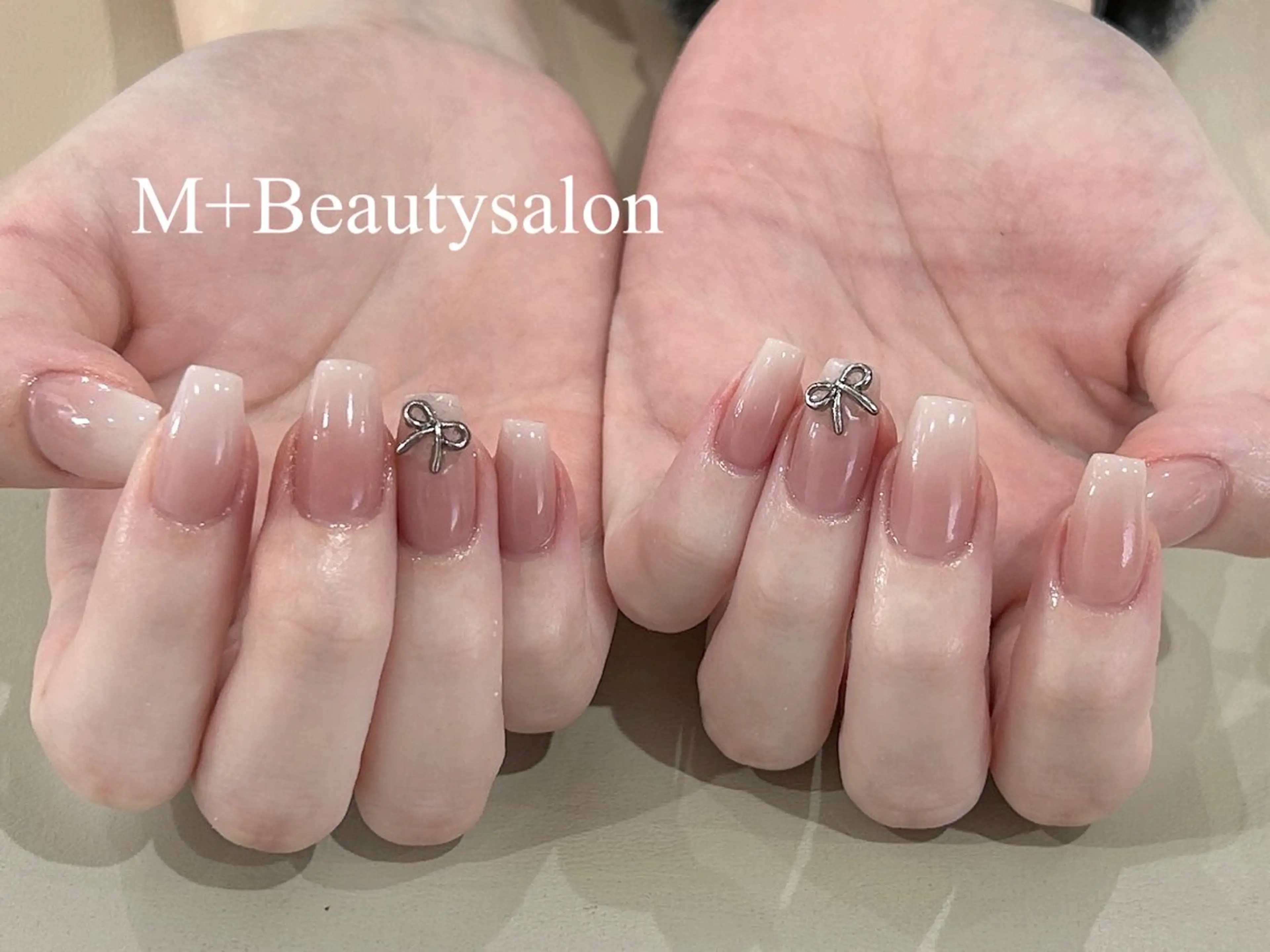 ネイル M+  Beauty Salonのネイルデザイン