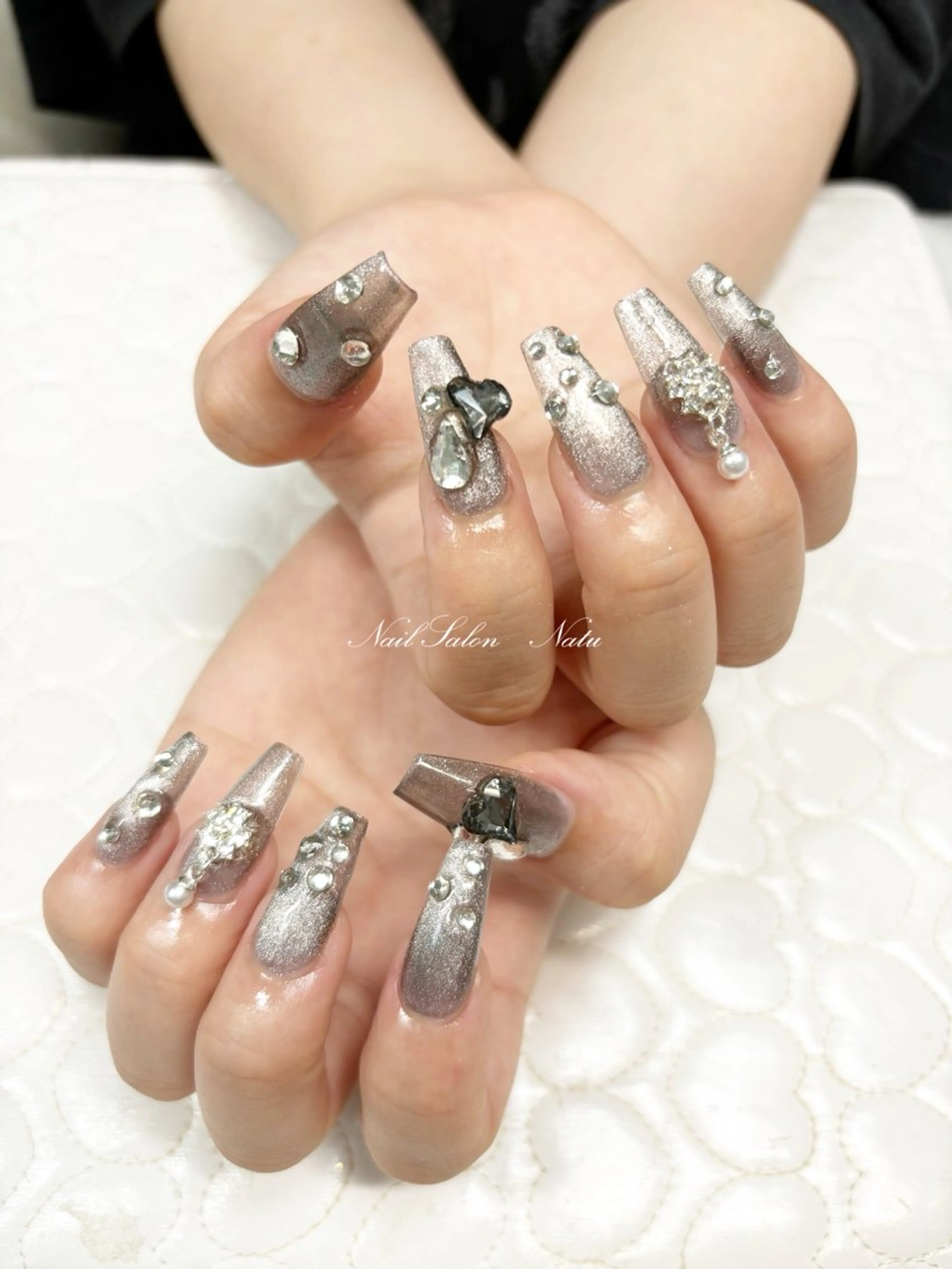 ネイル 長さ出し マグネットネイル nailsalon　 Natuのネイルデザイン