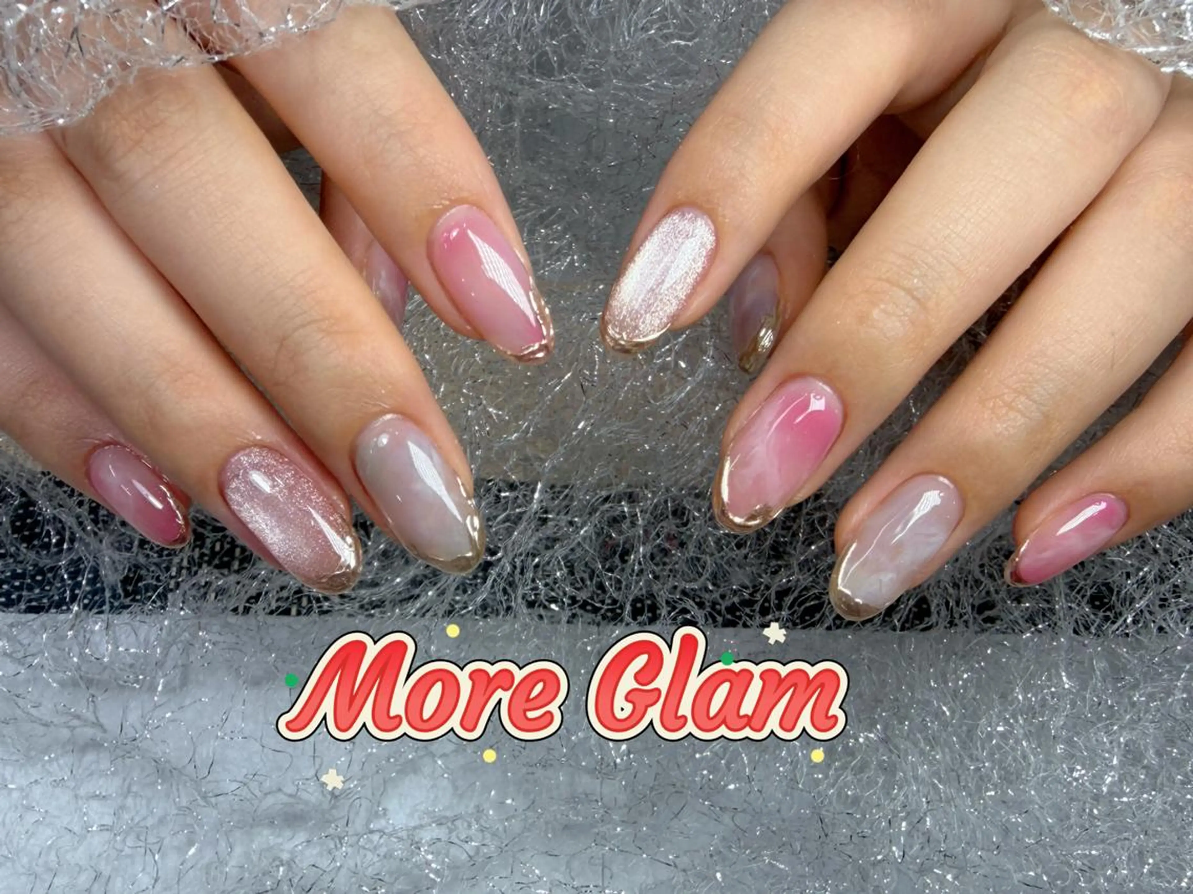 ネイル 長さ出し フットネイル フレンチネイル ジェルネイル ガラスフレンチ MoreGlam Nailsのネイルデザイン