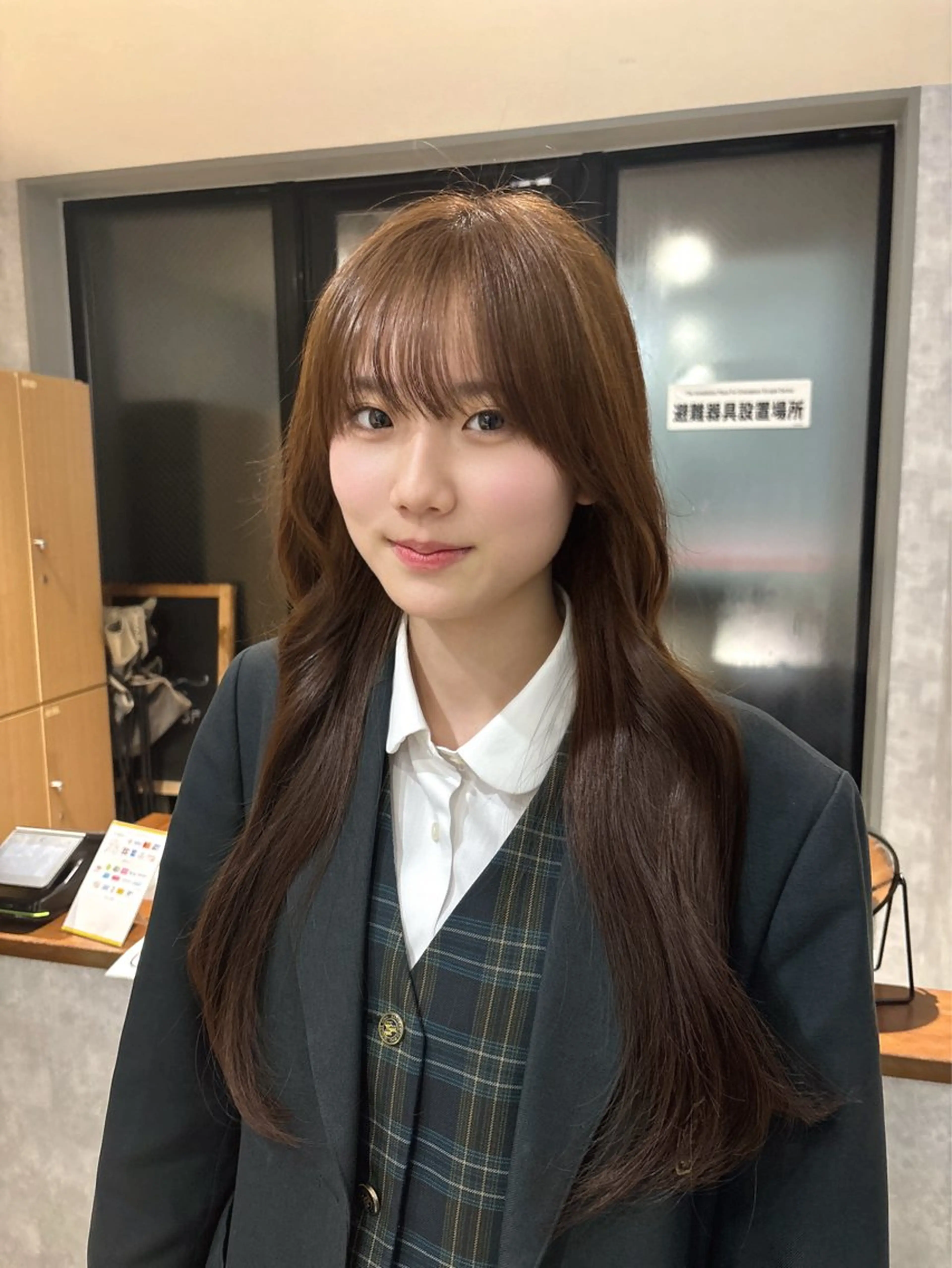 カラー La fith hair ray 札幌店所属・顔まわり/W カラー/リョウのヘアスタイル