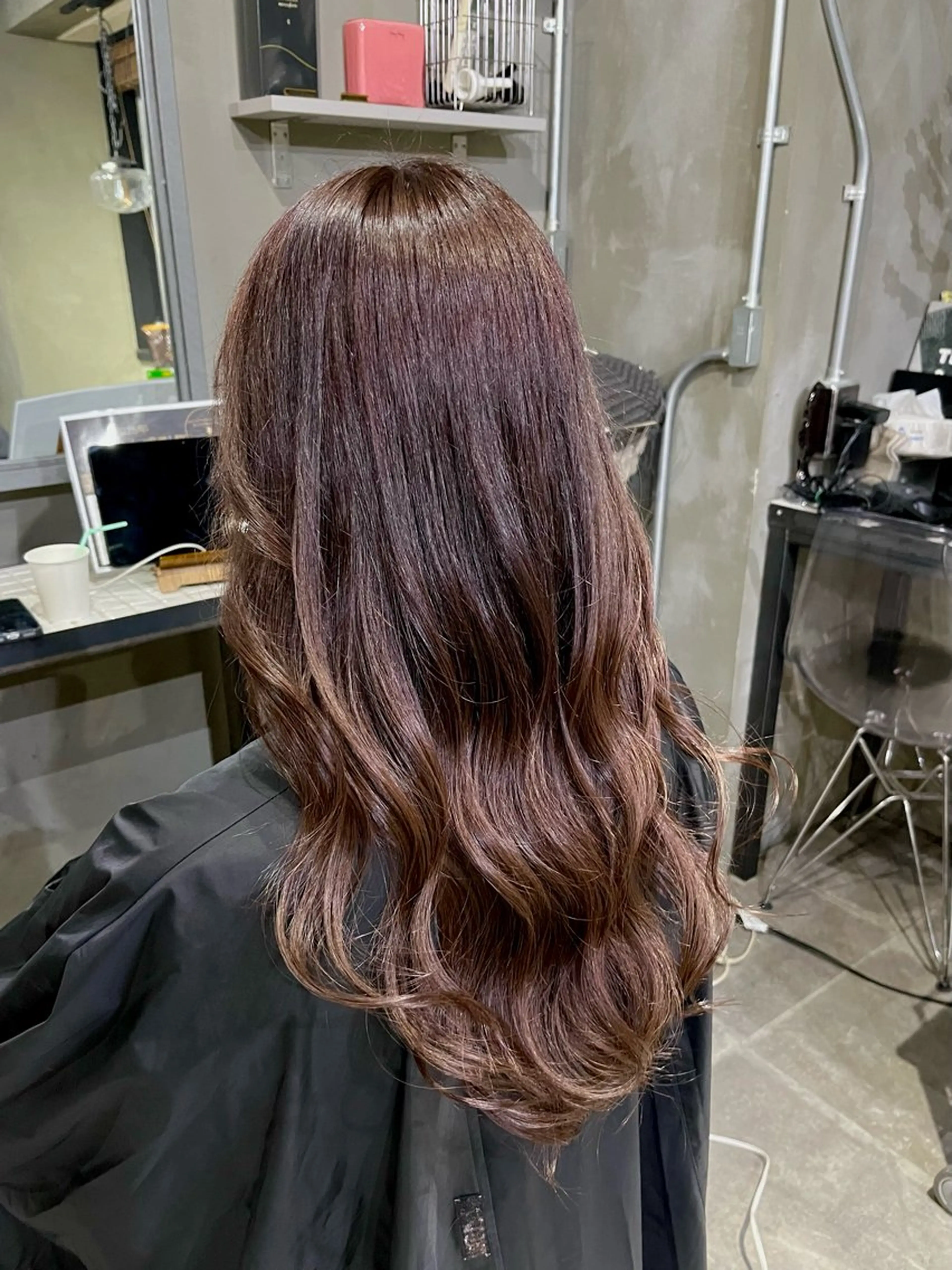 ロング カラー ブラウンカラー 透明感カラー ラベンダーカラー ピンクカラー ヘアカラー トリートメント 🫧透明感カラー🫧 小亀 日菜のヘアスタイル