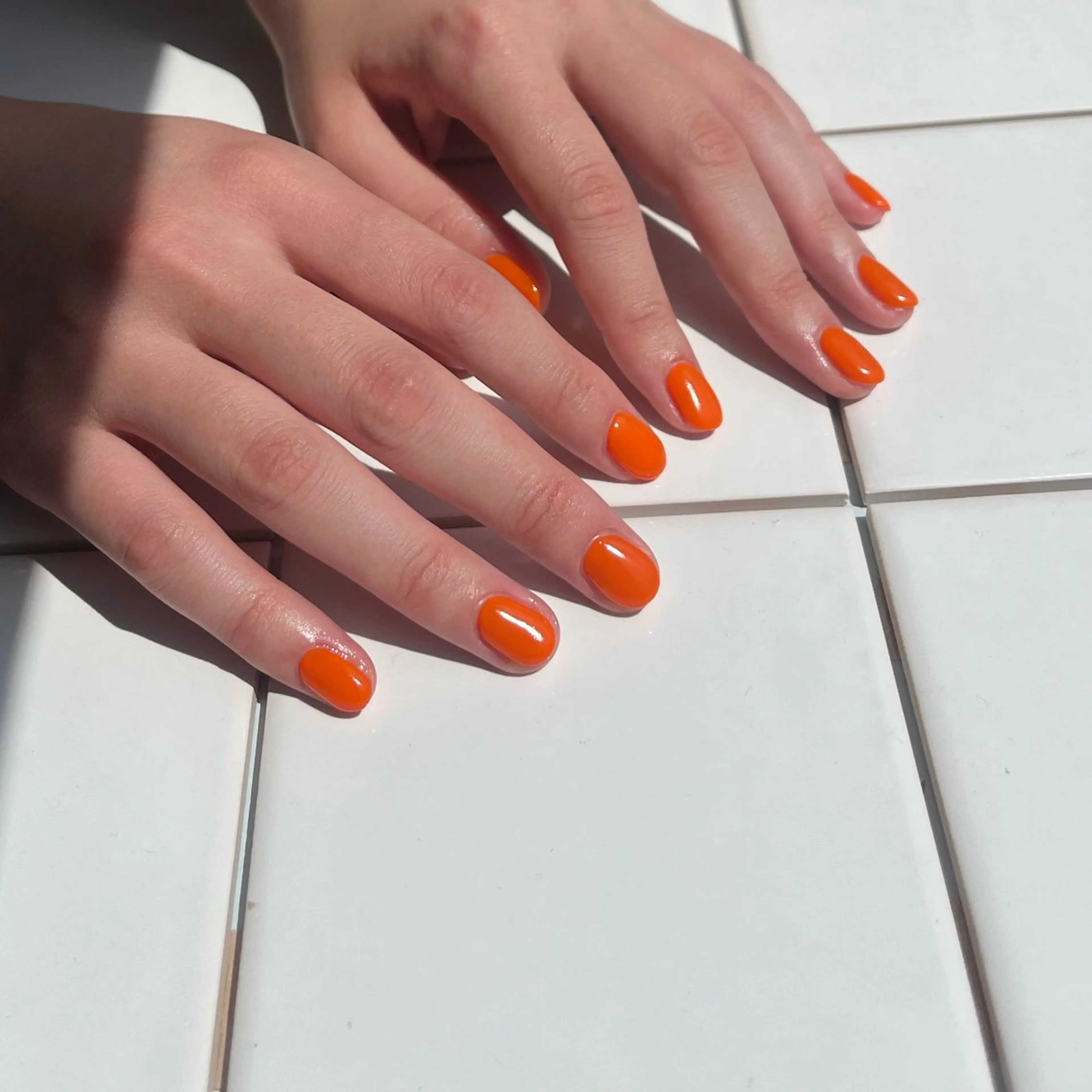 ネイル ワンカラーネイル natsumi .のネイルデザイン