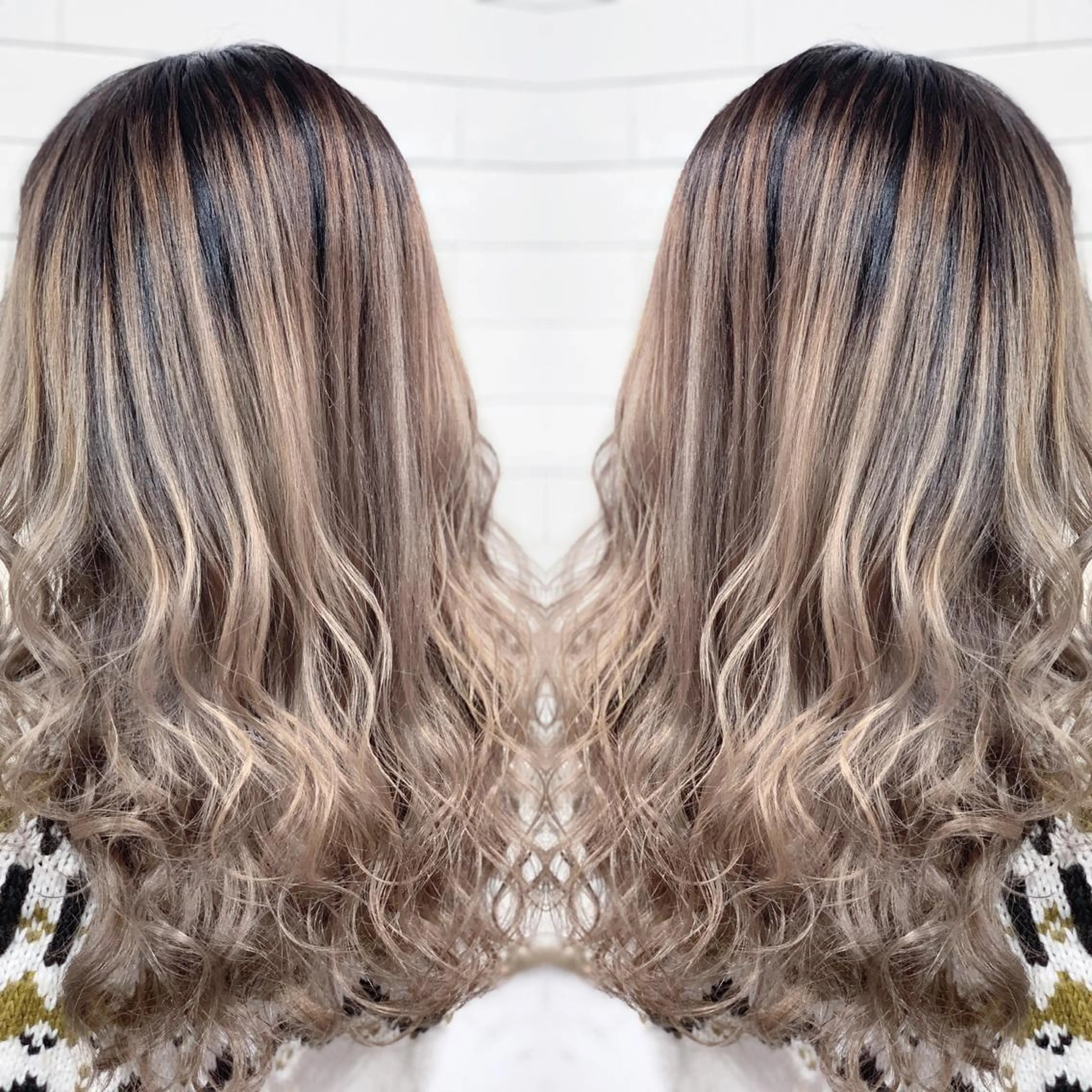 セミロング カラー ヘアアレンジ ヘアカラー 髪質改善×ハイトーン 中田啄也のヘアスタイル