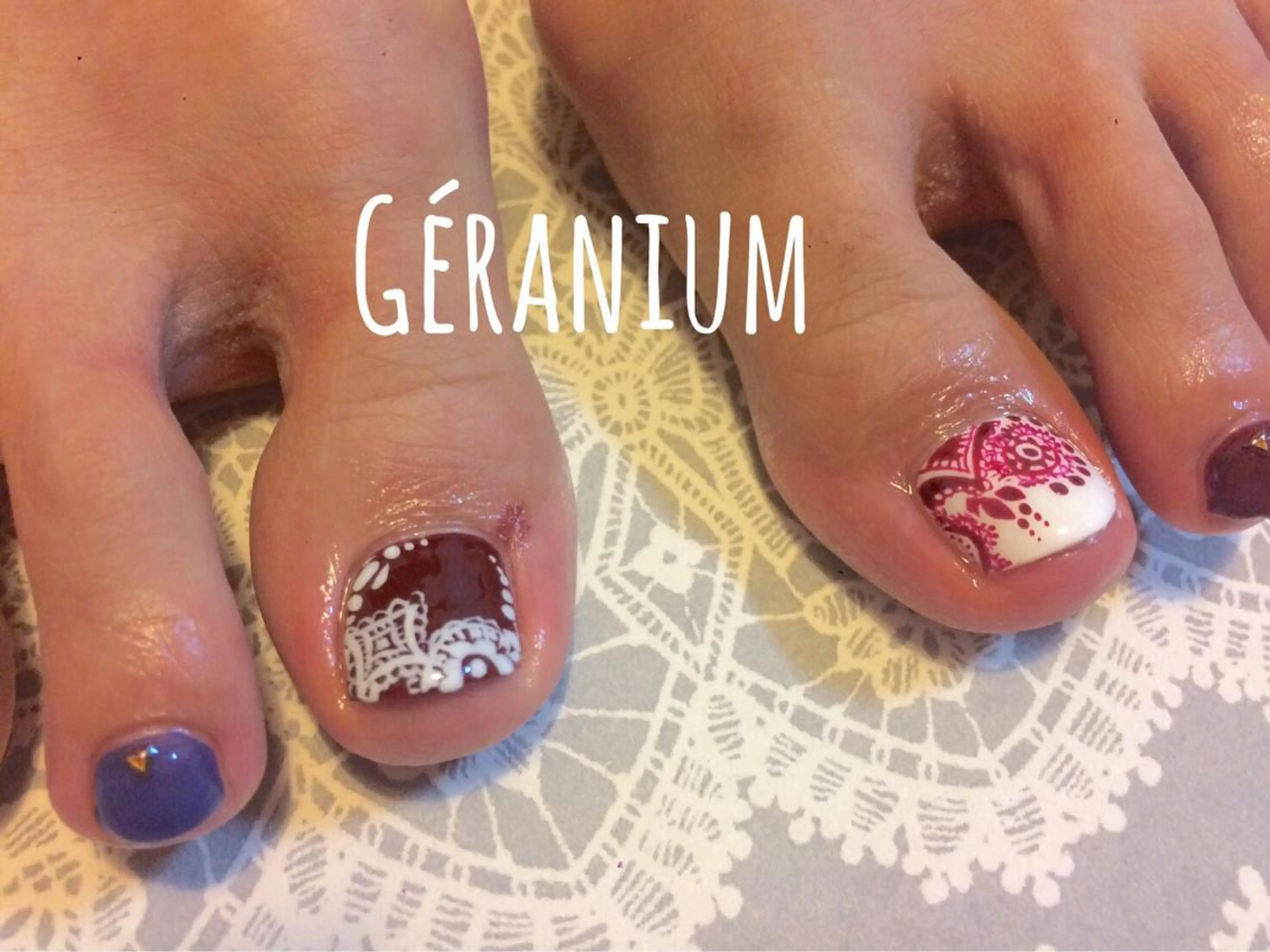 ネイル フットネイル レース GéRanium Harukaのネイルデザイン