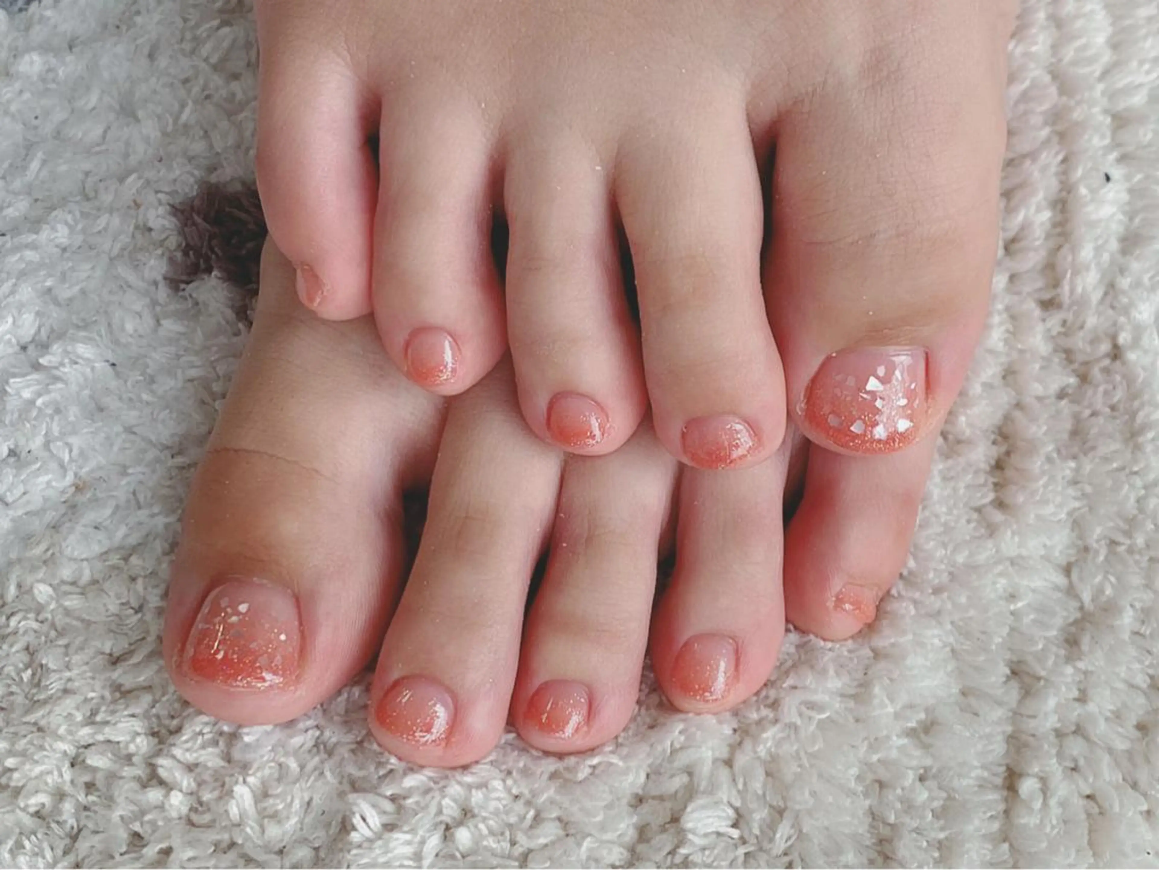 ネイル キラキラネイル ラメ(グリッター) オレンジ ネイルPetit Ribbonのネイルデザイン