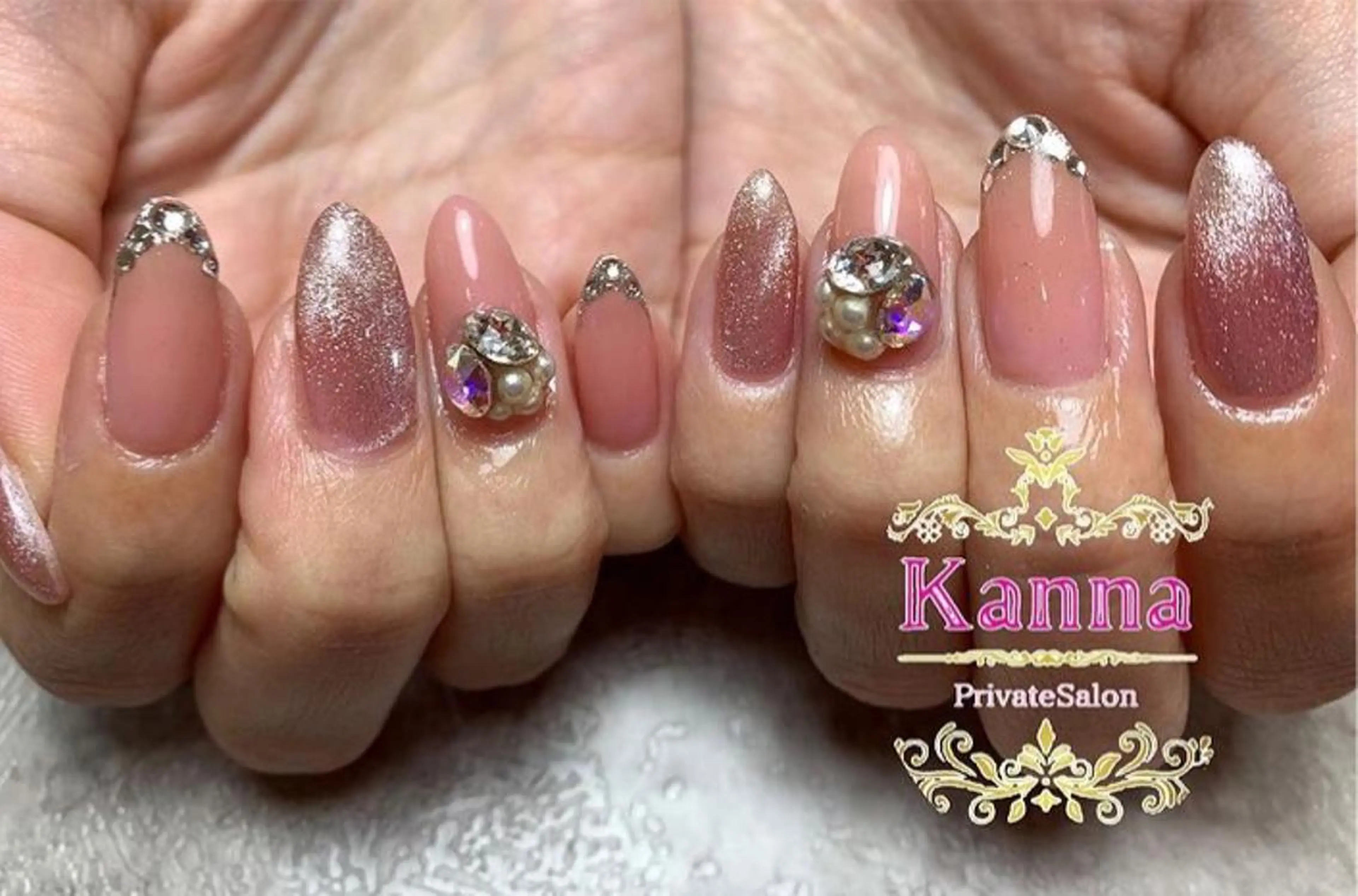 ネイル キラキラネイル マグネットネイル ピンク 春ネイル Kanna Yuki カンナユキのネイルデザイン