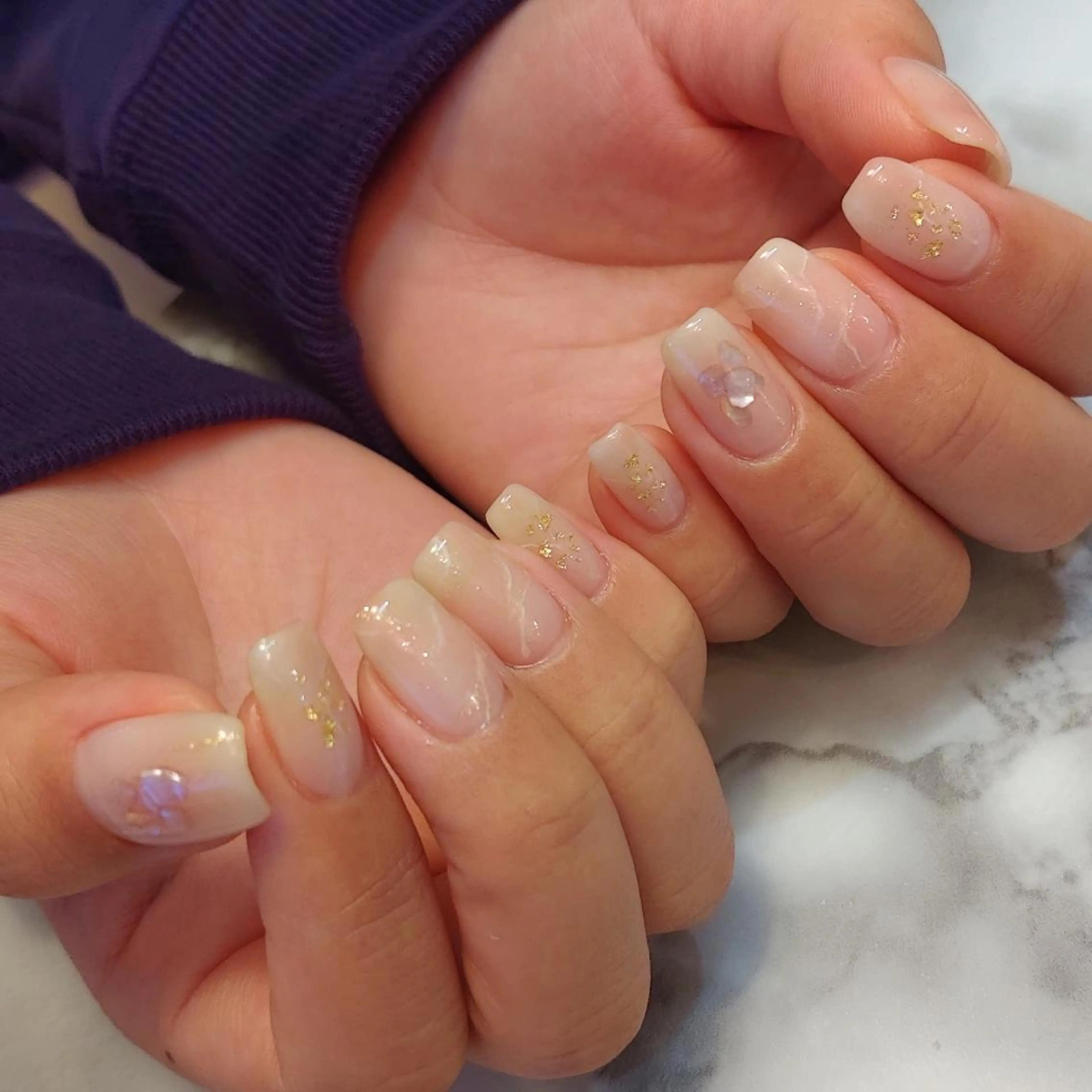 ネイル ニュアンスネイル ジェヌインネイル 河内のネイルデザイン