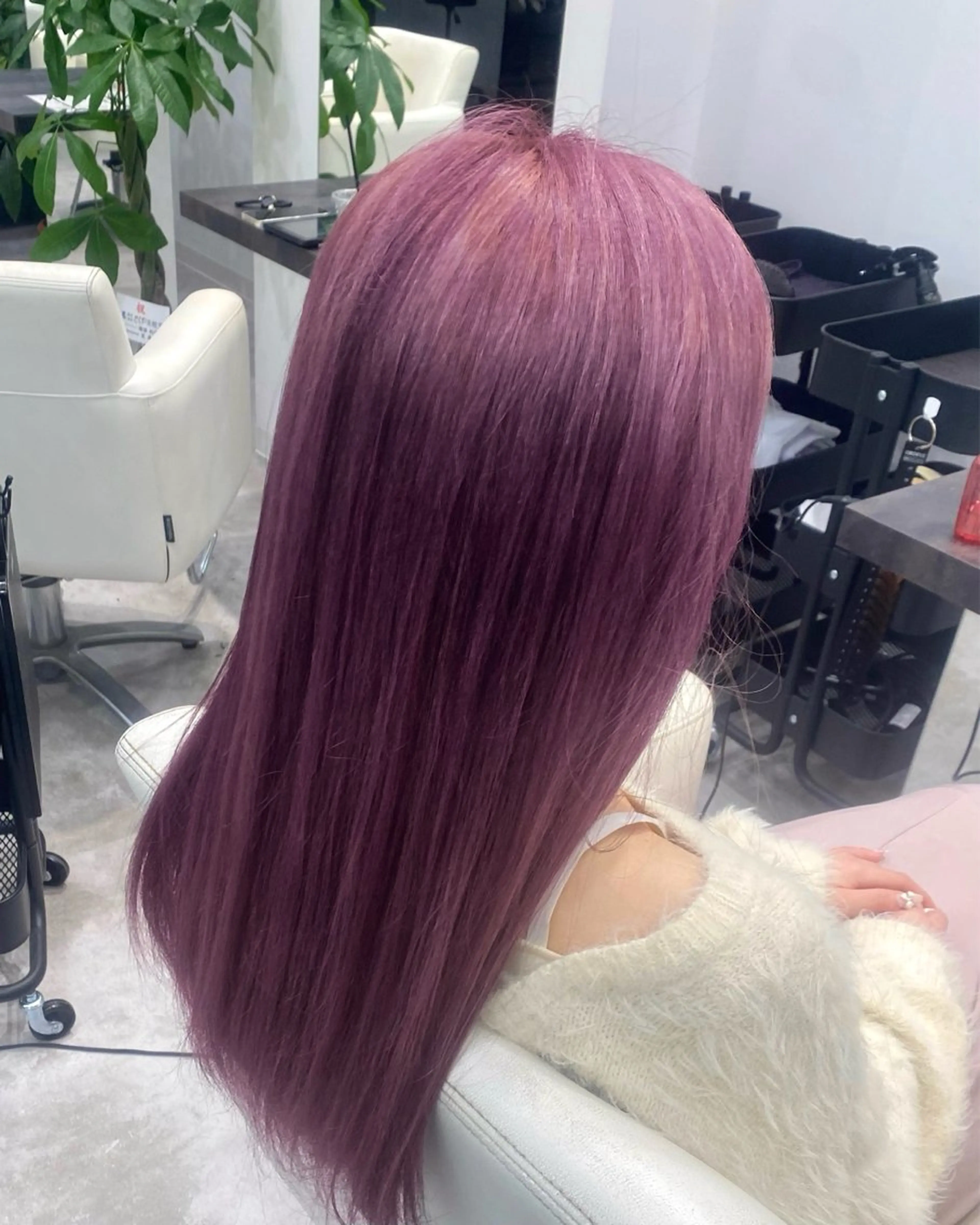 ロング カラー ブリーチ ラベンダーカラー ピンクカラー ピンクラベンダー ハイトーン/髪質改善 /韓国SUZUKAのヘアスタイル