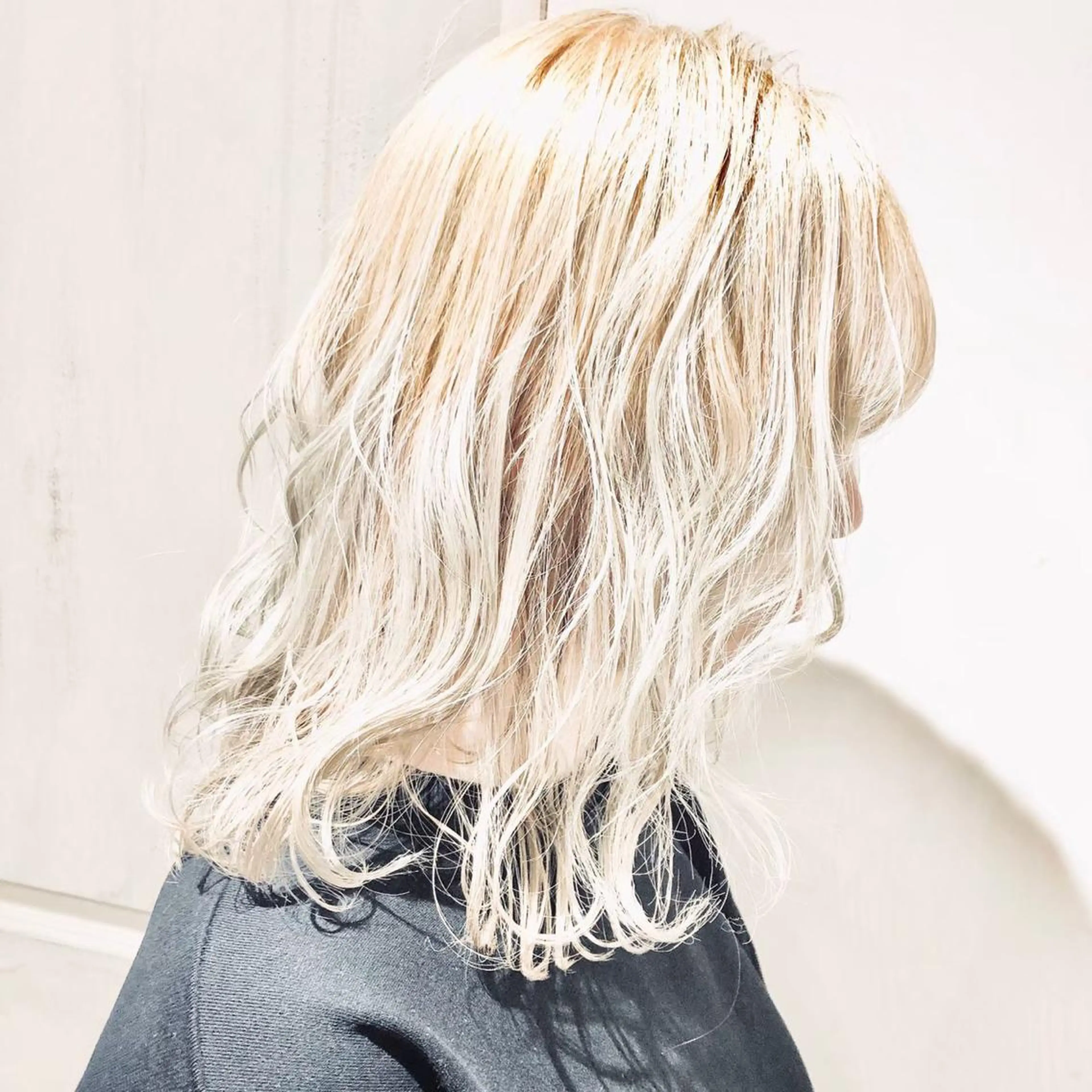 ミディアム カラー ヘアアレンジ ヘアカラー トリートメント 🦋韓国ヘア 坂本 菜摘🦋のヘアスタイル