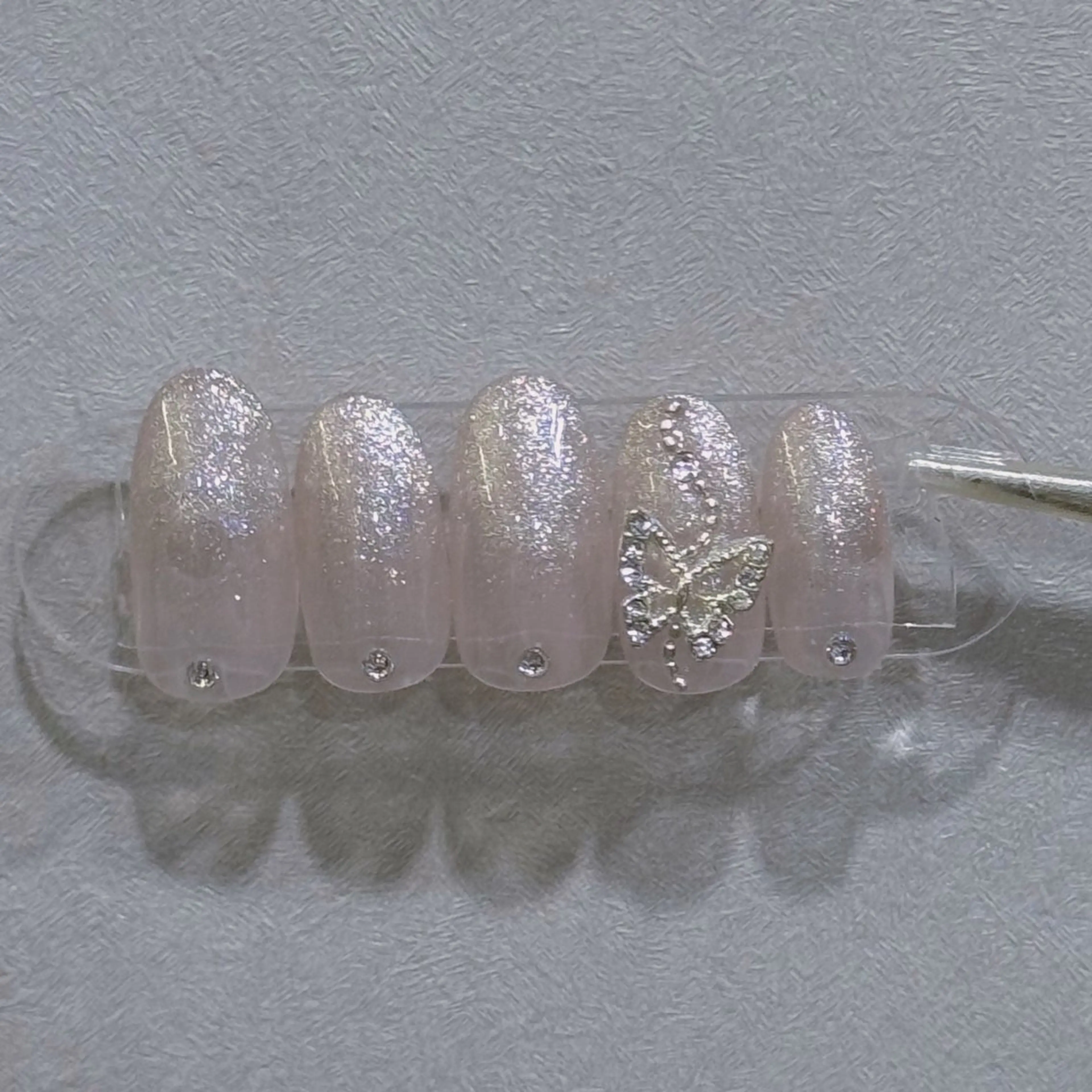 ネイル 韓国ネイル マグネットネイル ピンク ハンドネイル 韓国ネイル/ワンホン ネイル🎀表参道3分のネイルデザイン