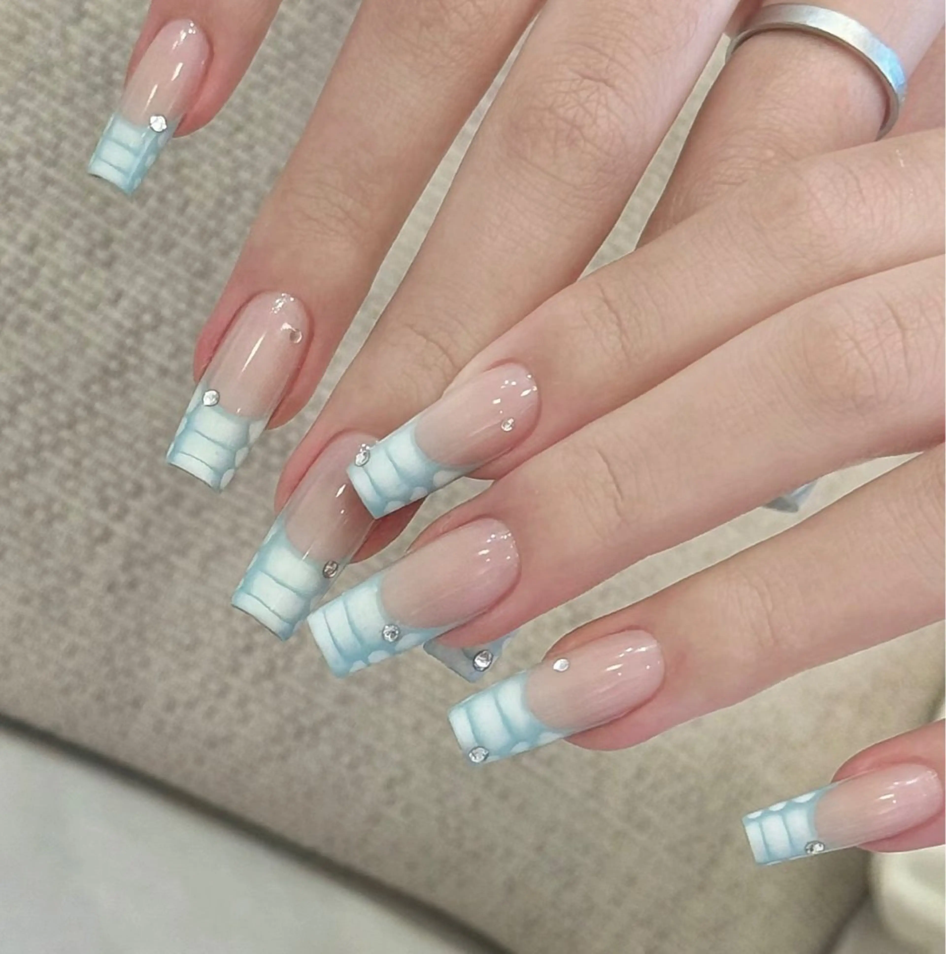 ネイル ハンドネイル ハンドケア 🍑 momo_nailのネイルデザイン