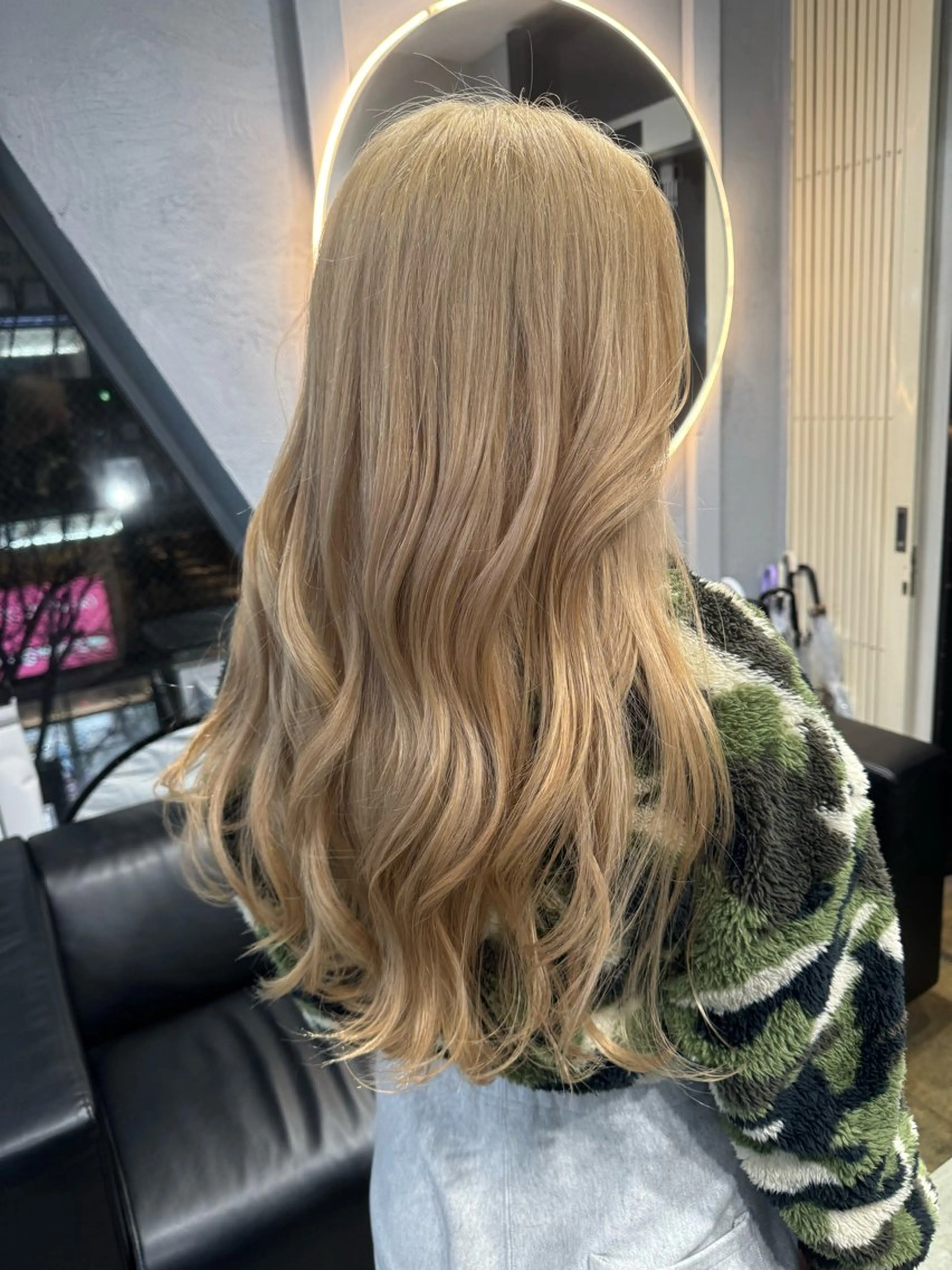 セミロング カラー ブロンド dao/ミルクティー /ブラウン/ブロンドのヘアスタイル