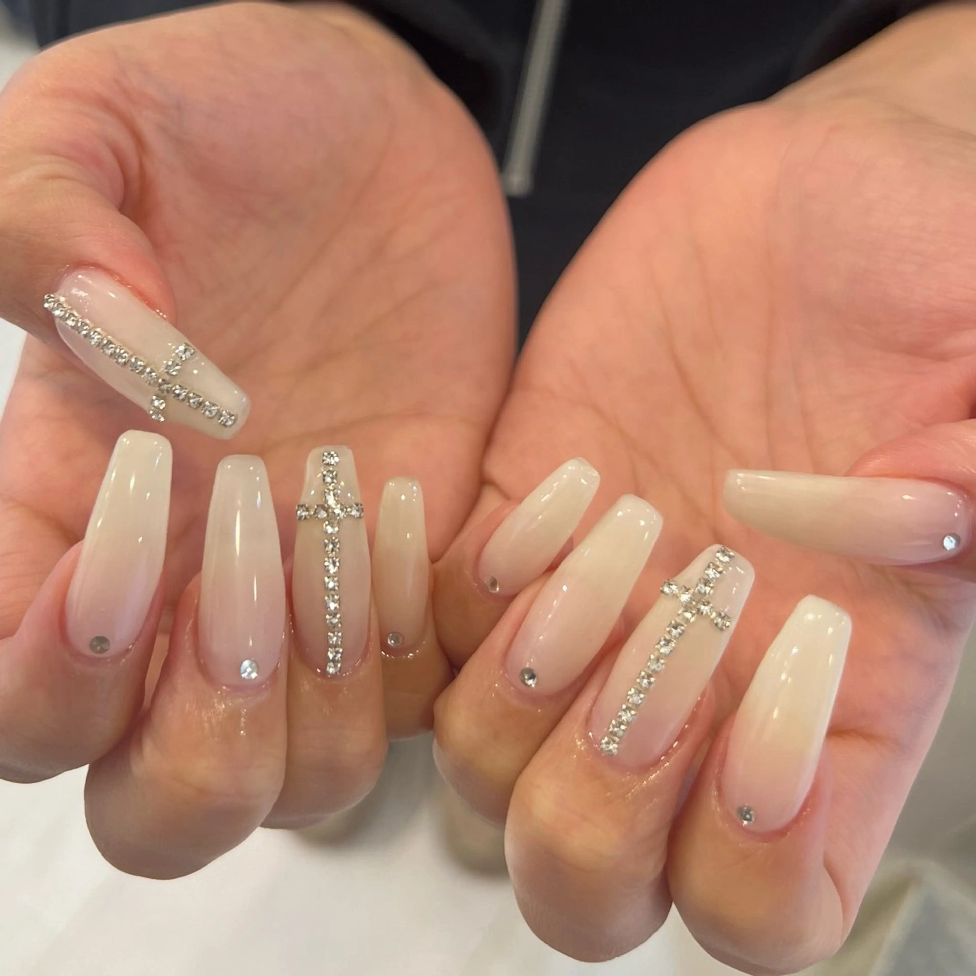 ネイル ハンドネイル Maya nailsTOKYOのネイルデザイン