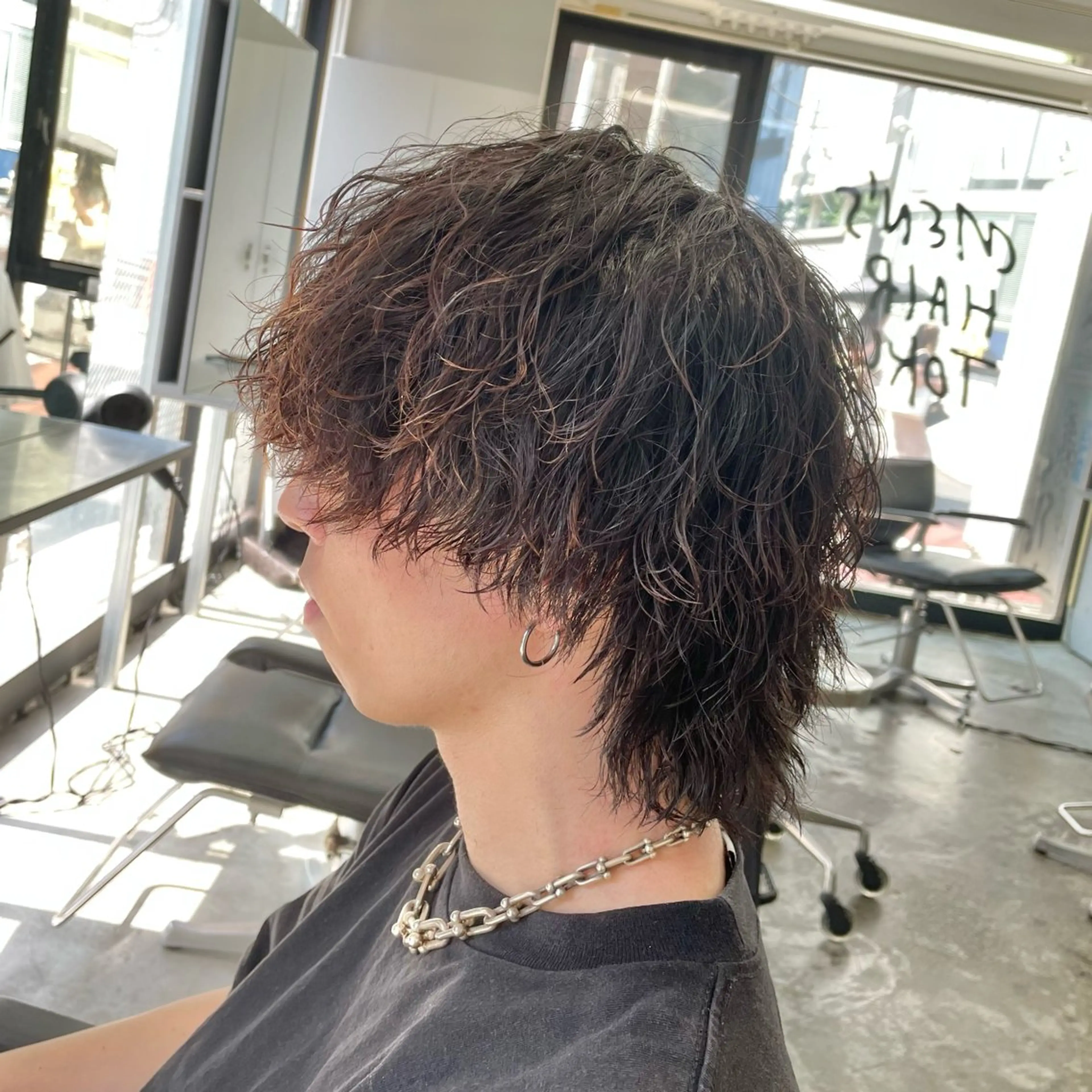 ミディアム パーマ メンズ メンズウルフカット ウルフカット カット パーマ メンズ特化美容師/ 藤戸 椋のヘアスタイル