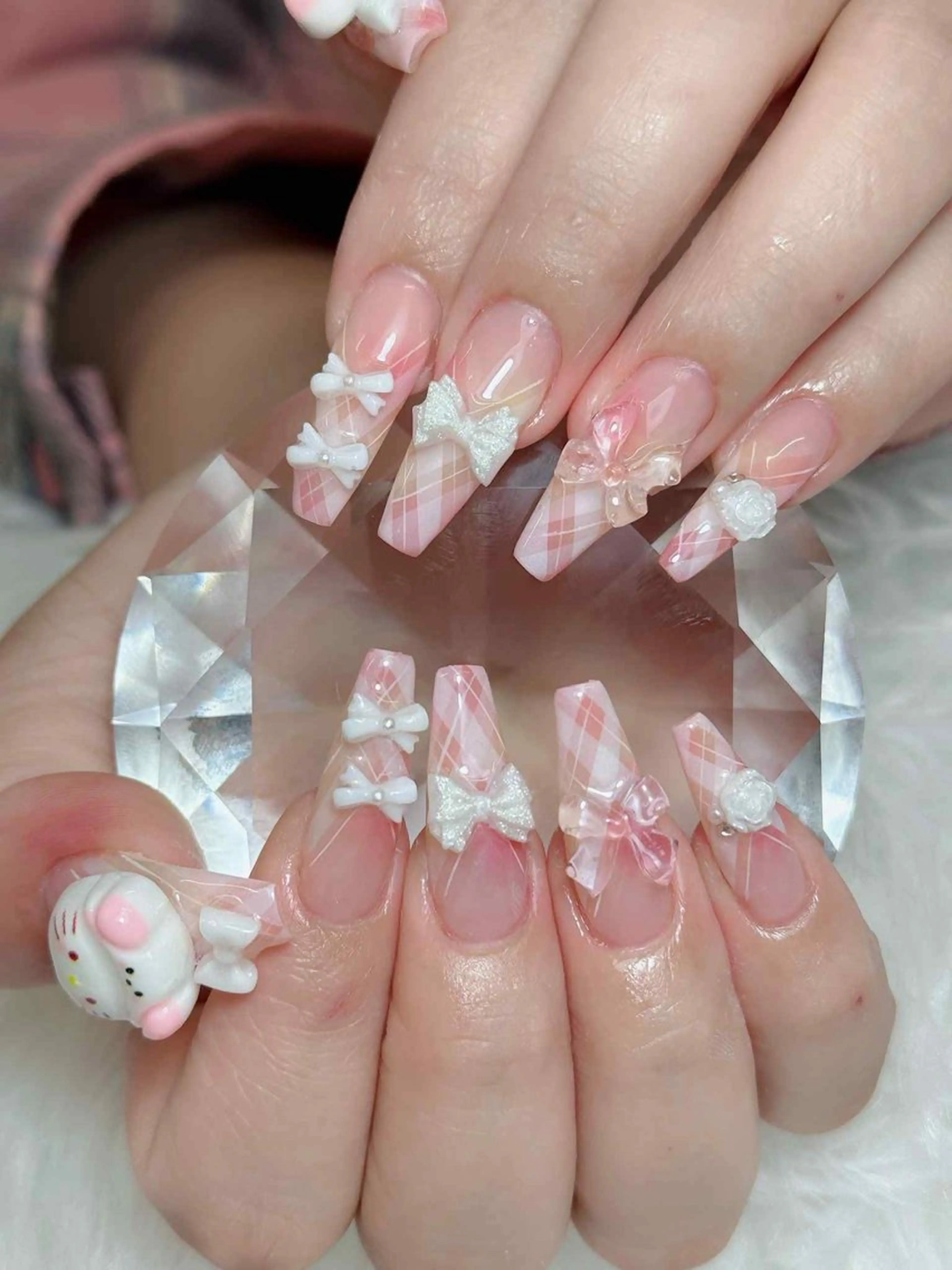 ネイル オーロラネイル チークネイル フットネイル フレンチネイル 韓国ネイル ハンドネイル Lumi Nailのネイルデザイン