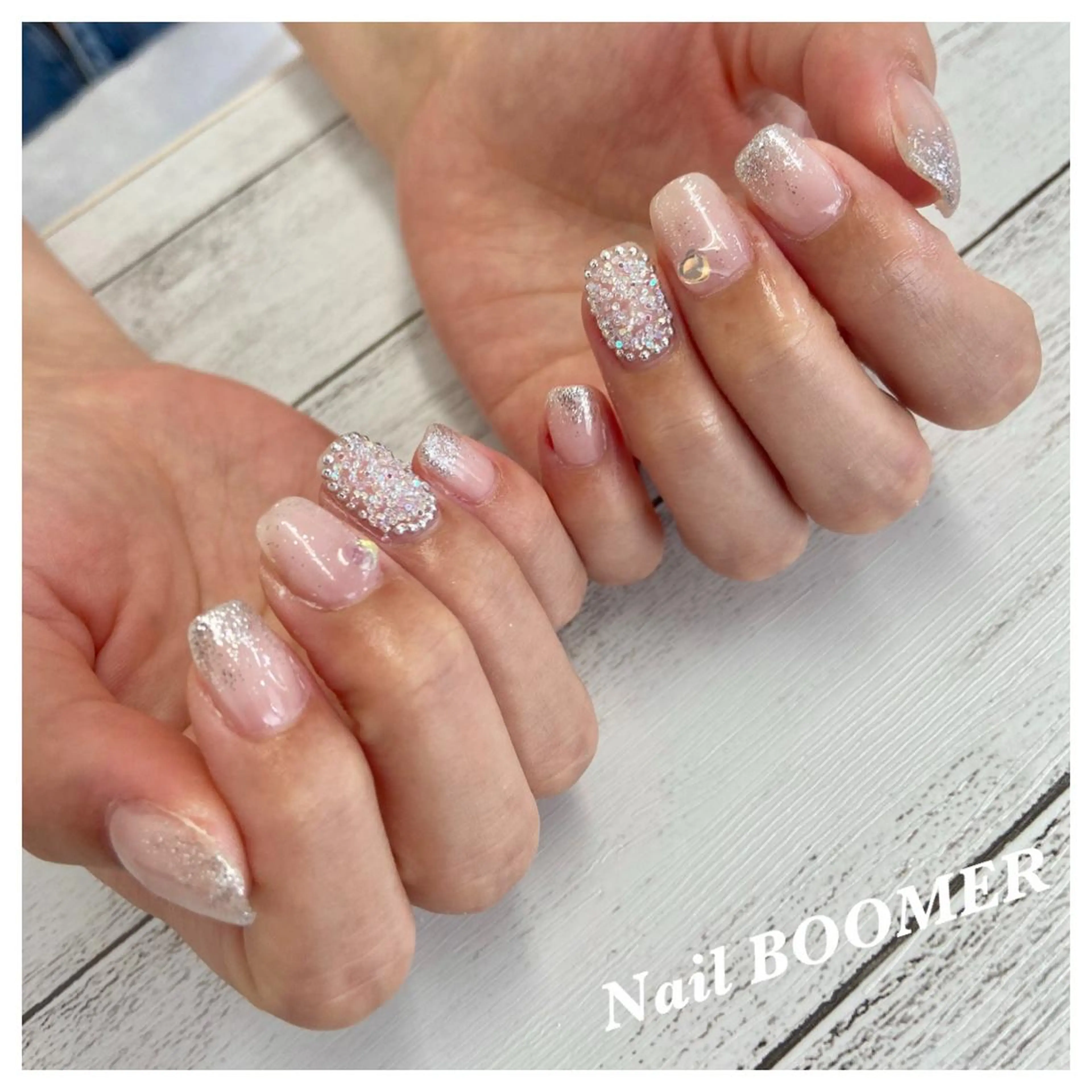 ネイル ハンドネイル ネイル ブーマーのネイルデザイン