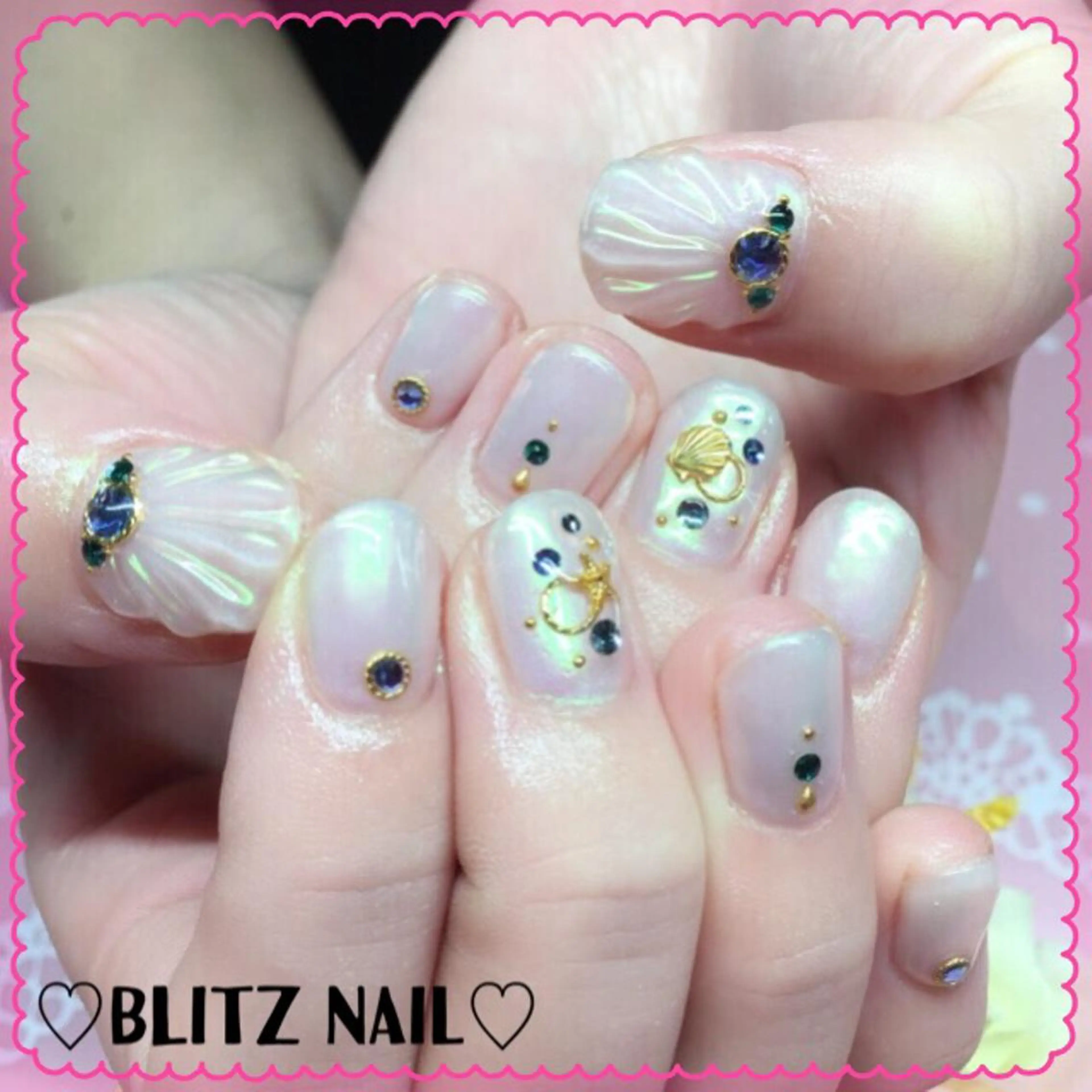 ネイル BLITZ Nail 岩田💅🏻✨のネイルデザイン