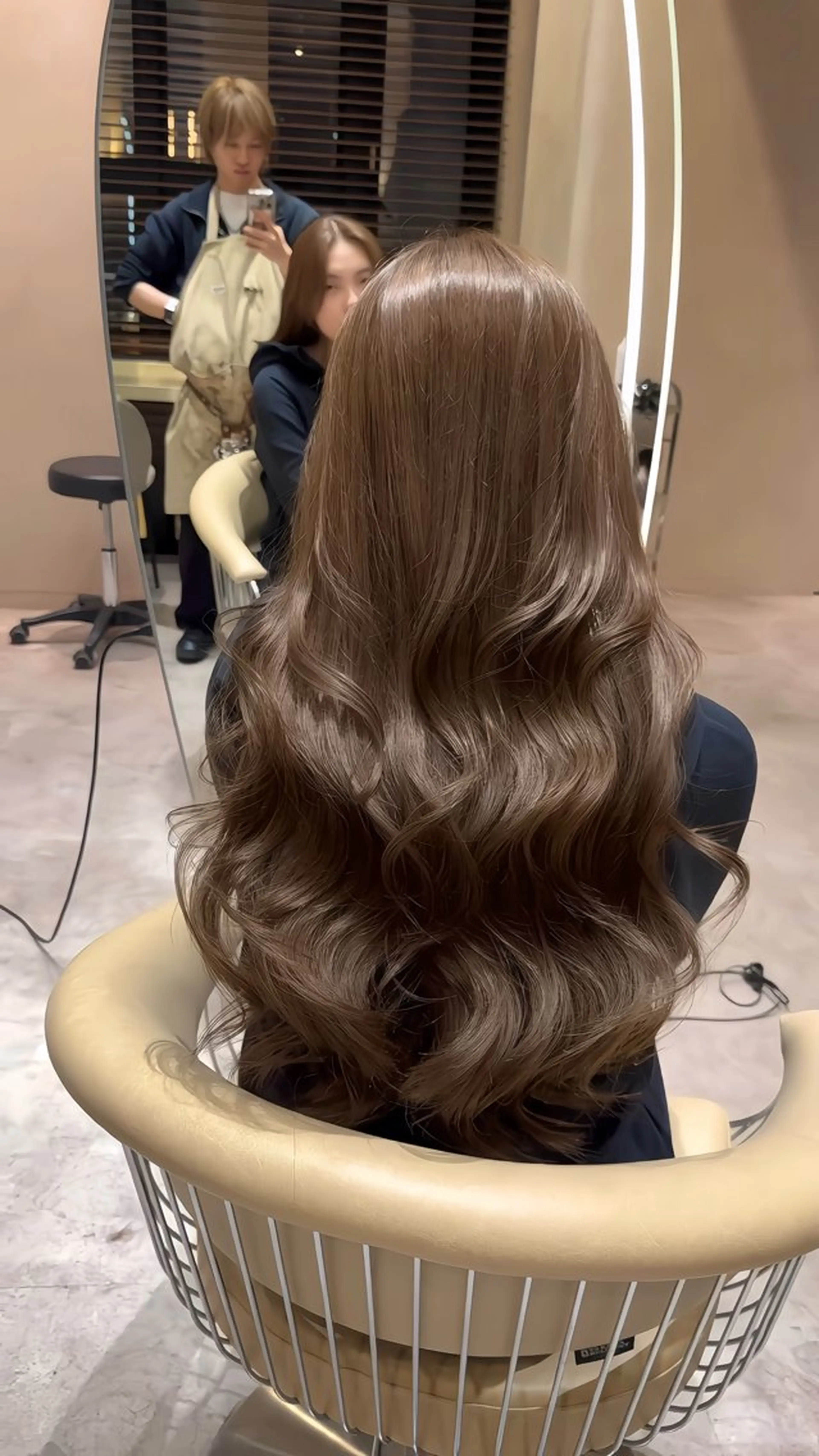 セミロング カット トリートメント 韓国ヘア/ベージュ カラー/髪質改善/涼のヘアスタイル