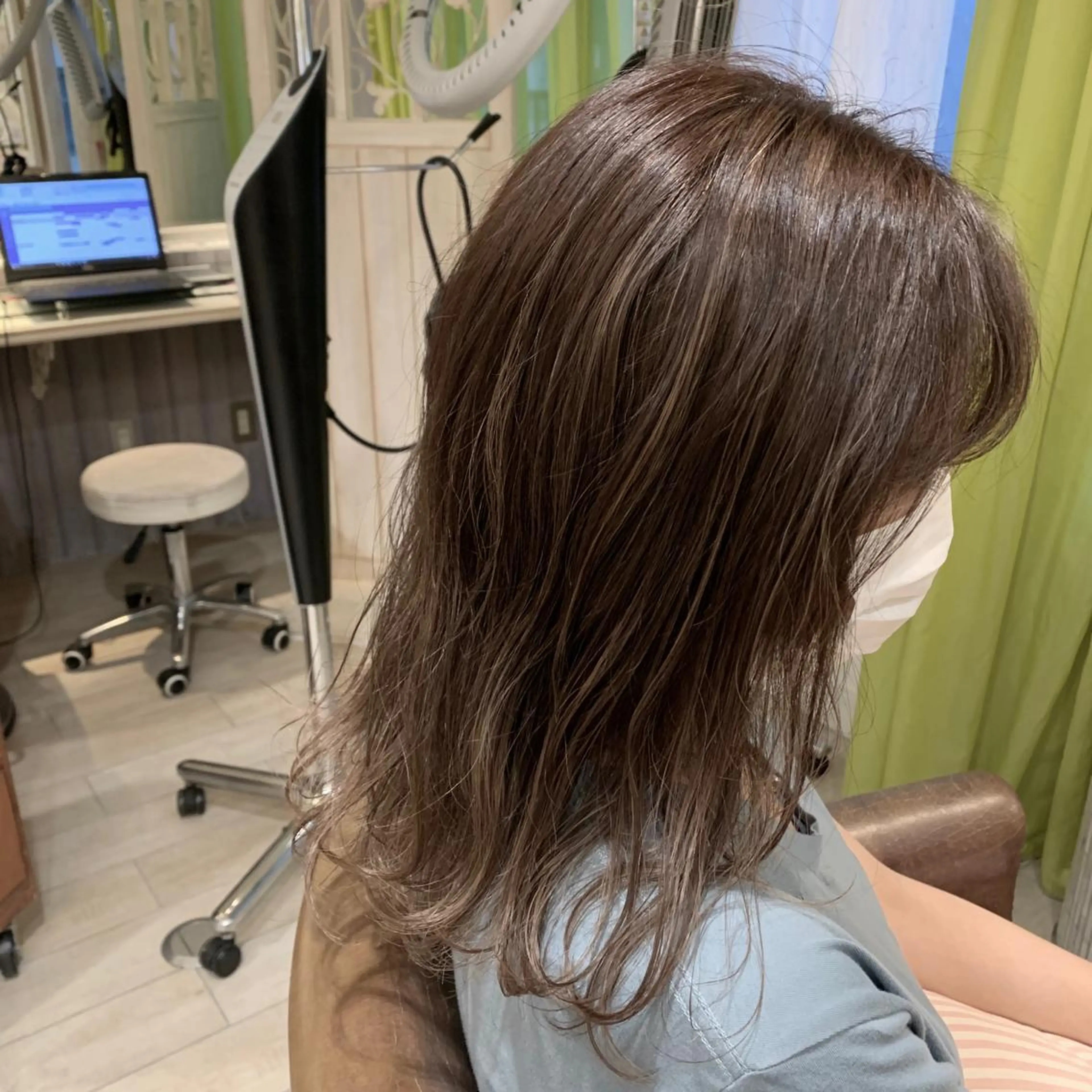 ミディアム カラー ヘアアレンジ 増渕 駿介のヘアスタイル