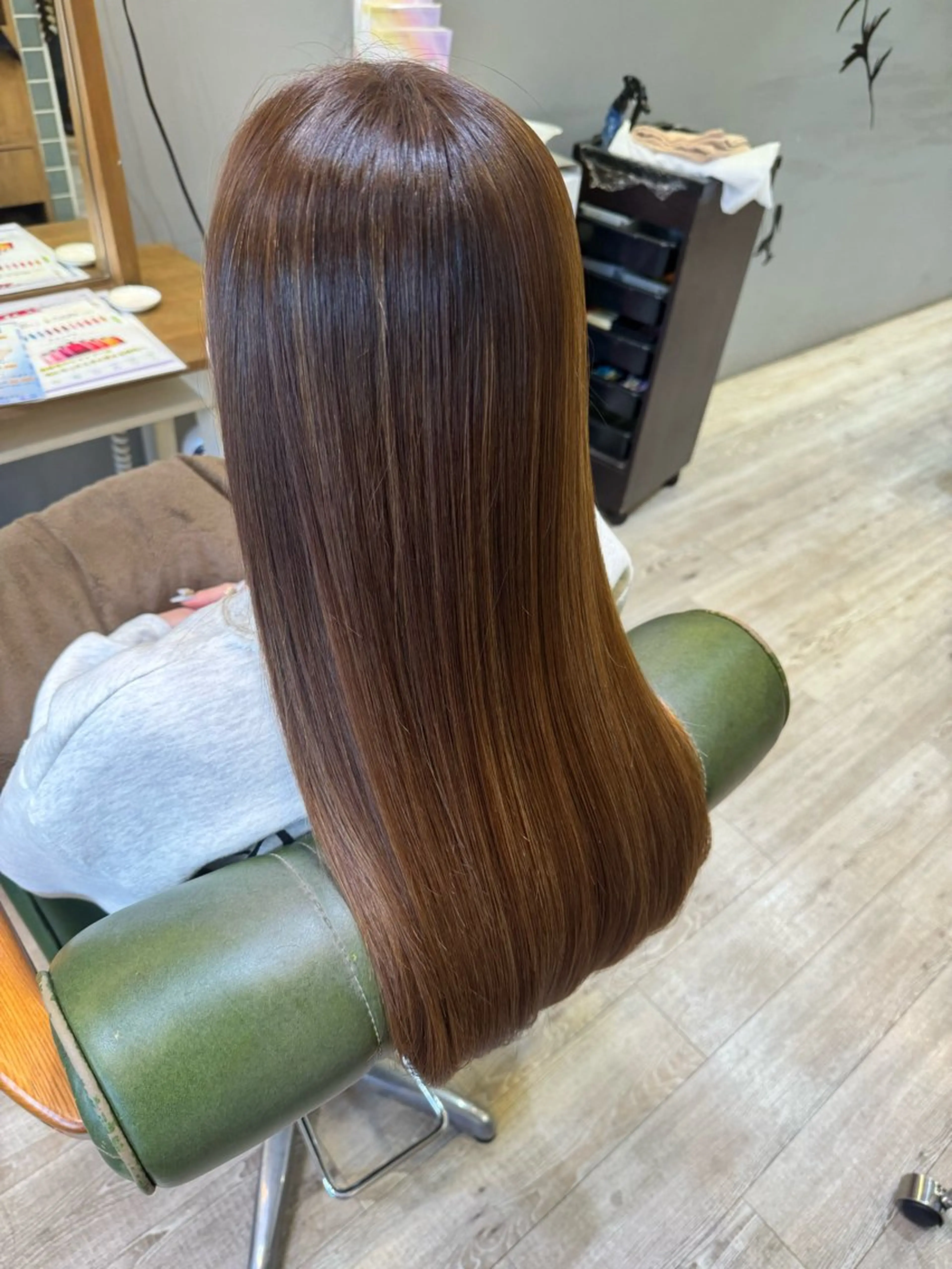 ロング ヘアカラー 🦋ふくい あやの🦋のヘアスタイル