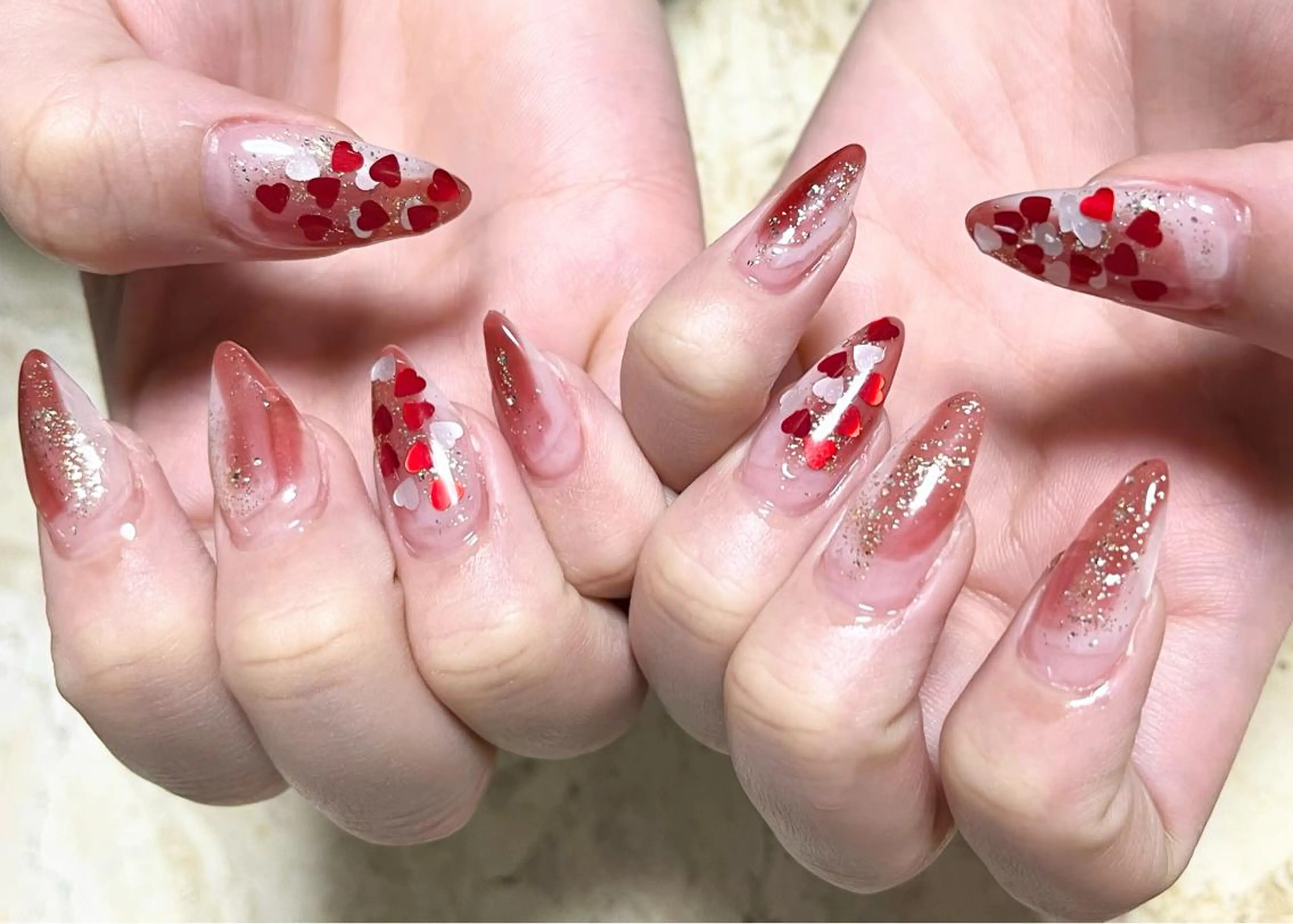 ネイル クリアネイル ジェルネイル ハート 氷ネイル・うるうるネイル 韓国ネイル ハンドネイル mieux IZUMiのネイルデザイン