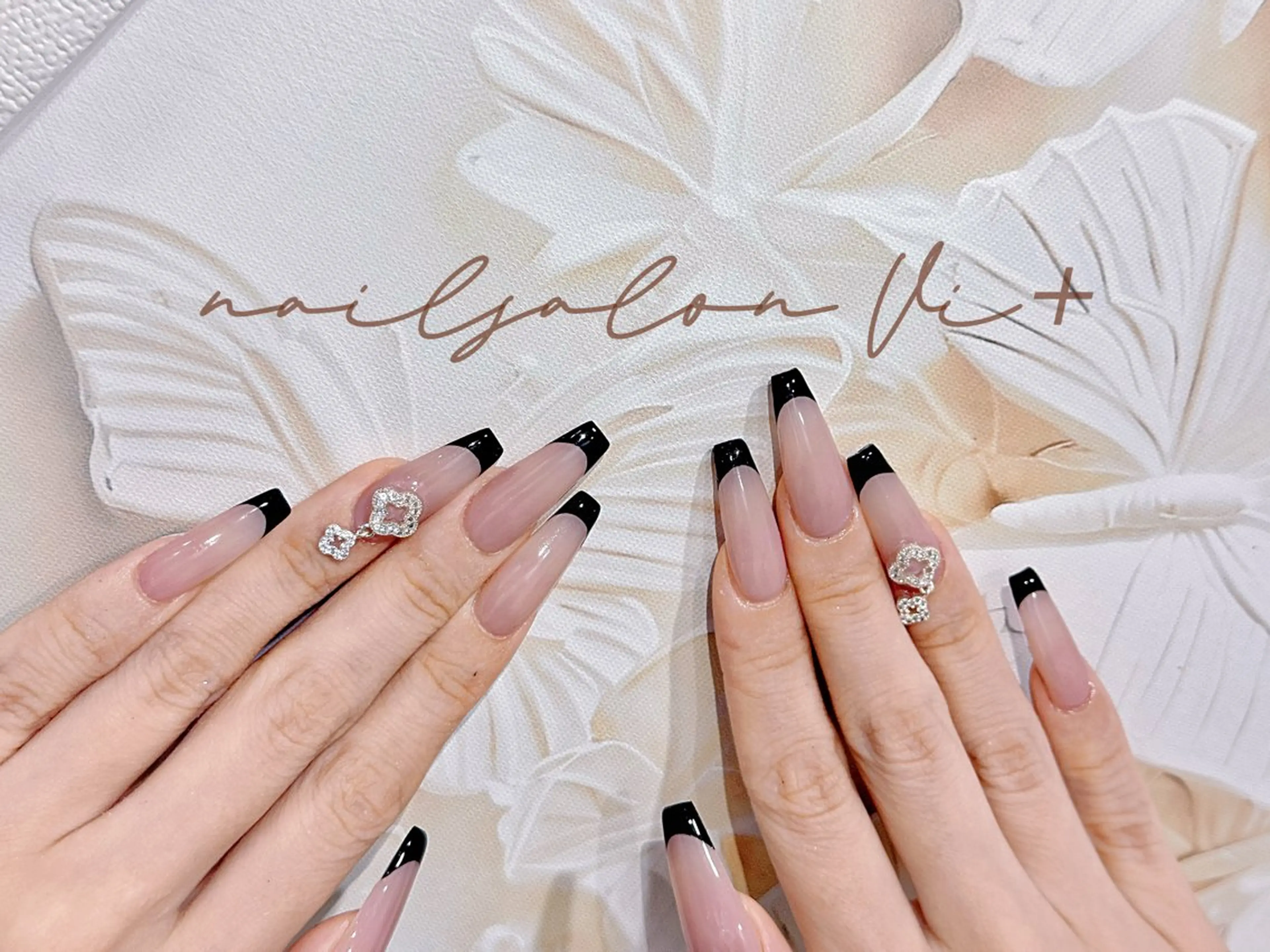 ネイル ハンドネイル ✨Nailsalon Vi+✨のネイルデザイン