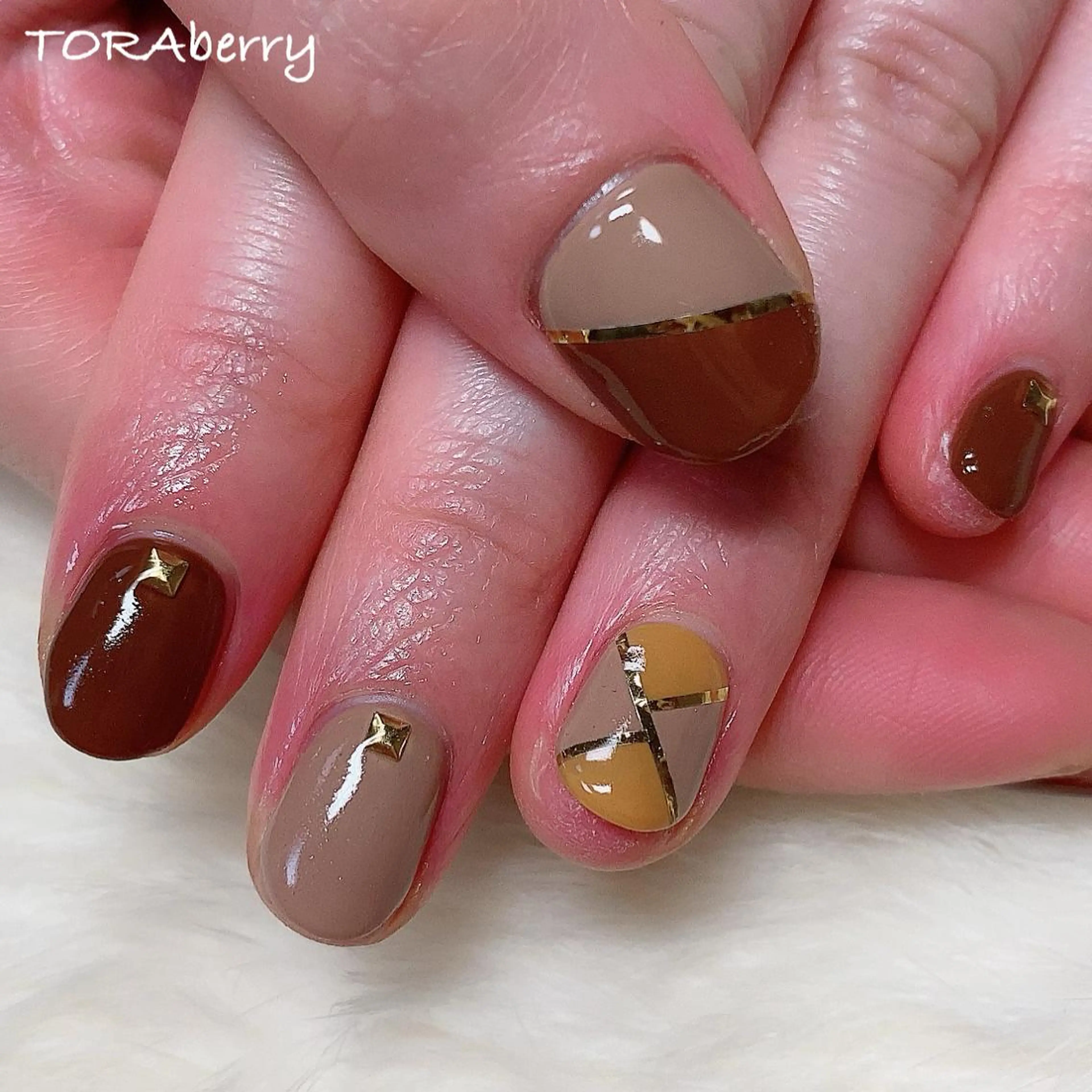 ネイル ブラウン ハンドネイル ネイリスト なつみのネイルデザイン