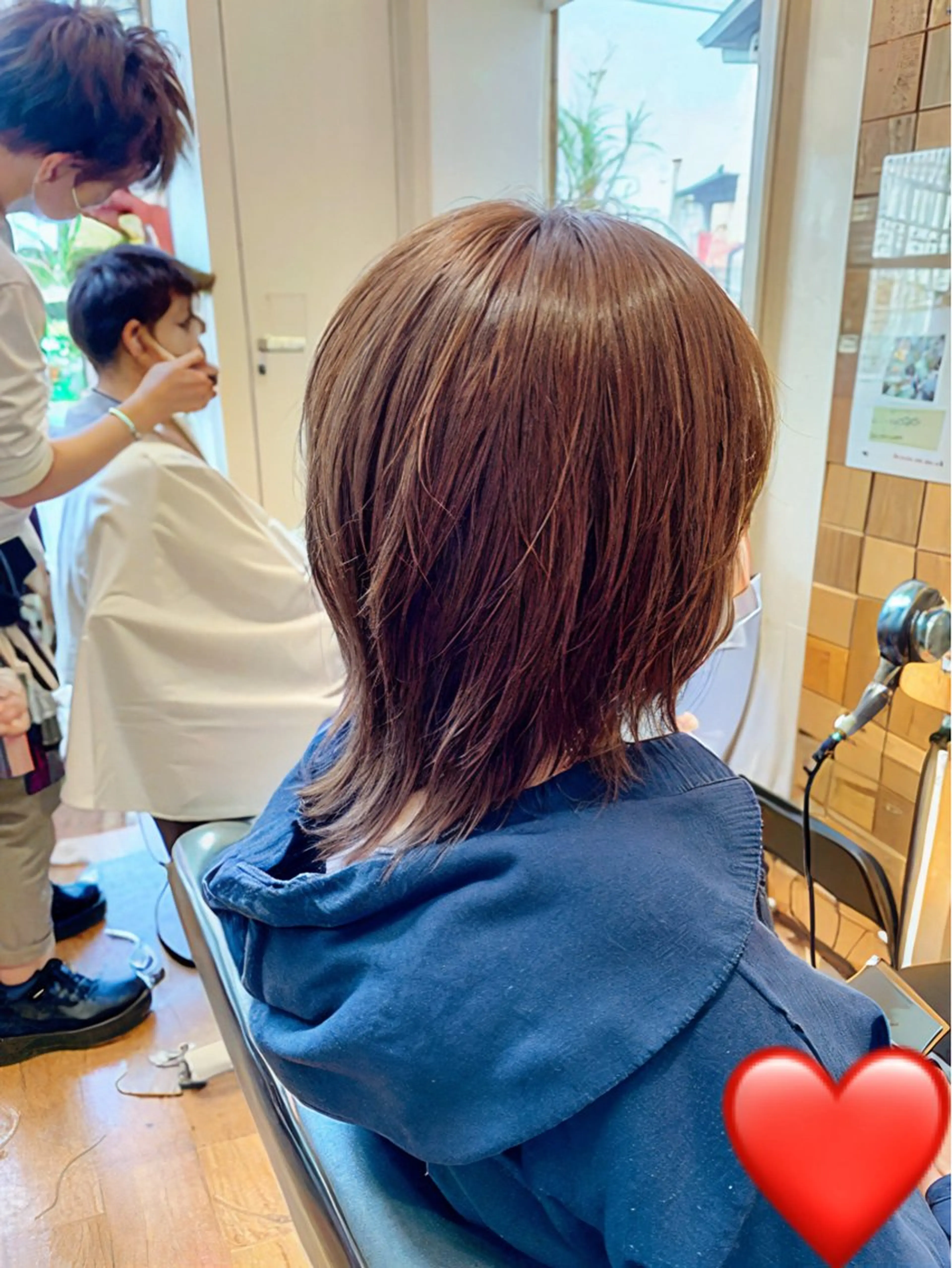 ミディアム カラー イヤリングカラー イルミナカラー ボブ 縮毛矯正 ウルフカット カット ヘアカラー トリートメント 秋山知穂🌸縮毛矯正 ショートお任せ🌸のヘアスタイル