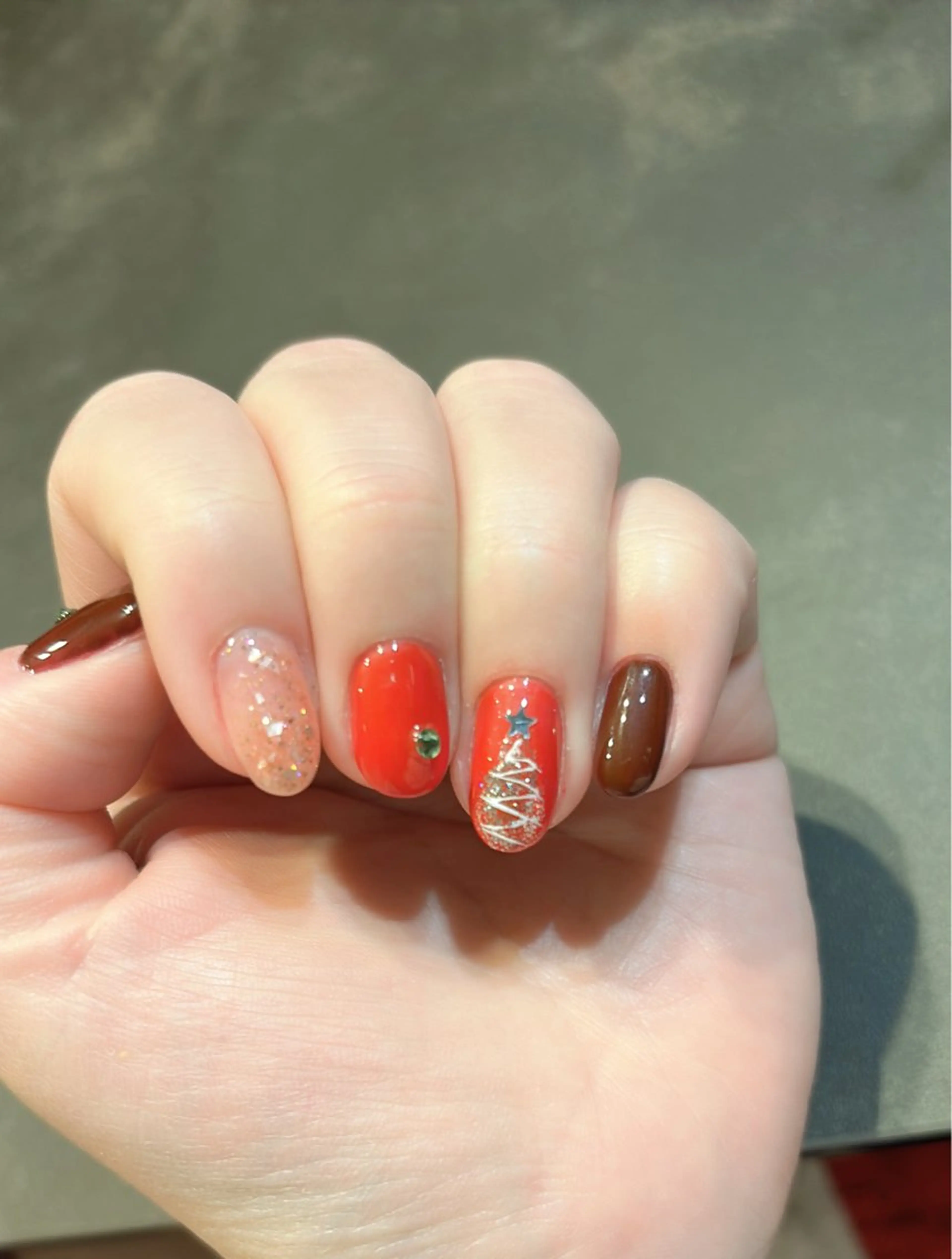 ネイル B.rose ビビのネイルデザイン