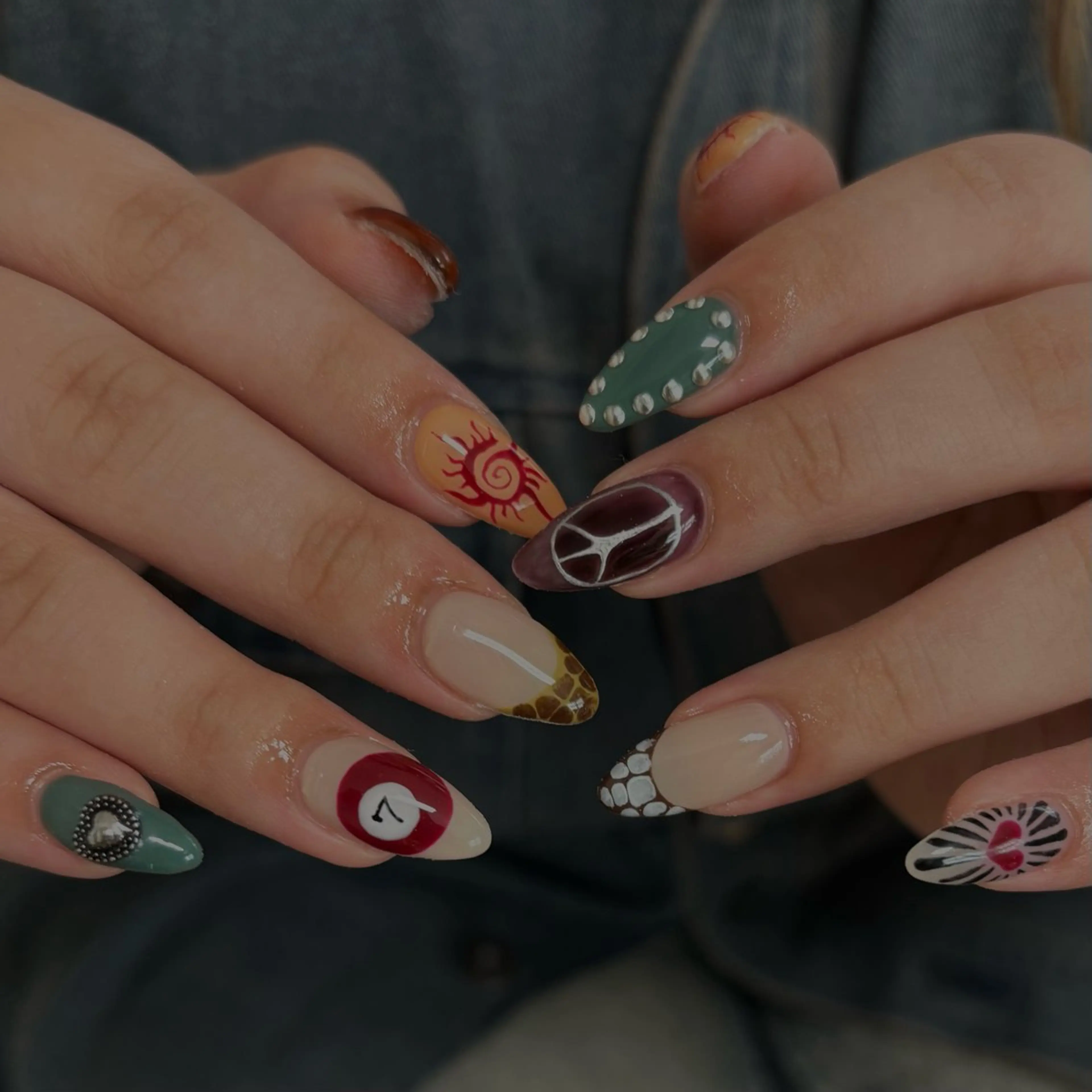 ネイル ハンドネイル 爪塗屋 さんのネイルデザイン