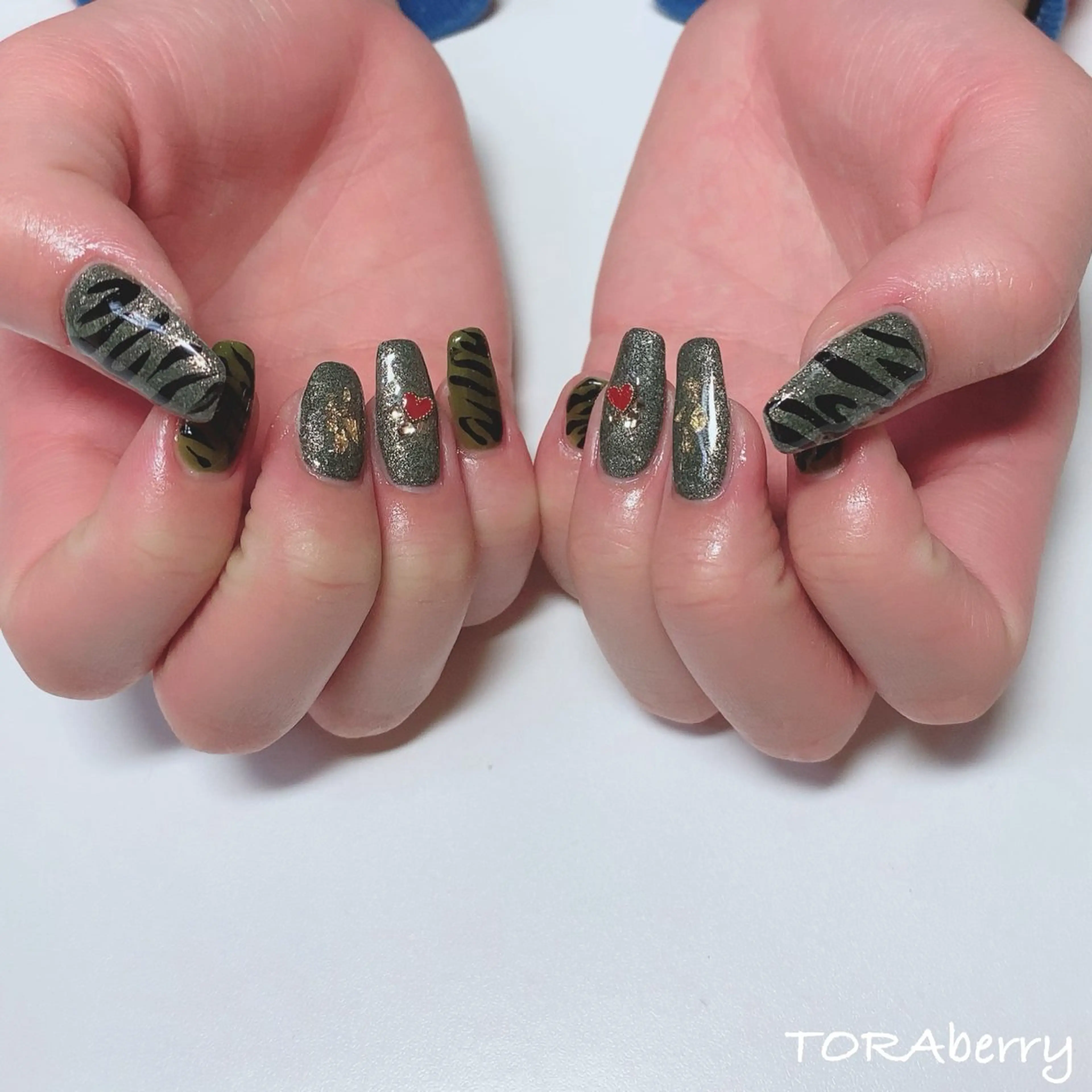 ネイル ネイリスト なつみのネイルデザイン