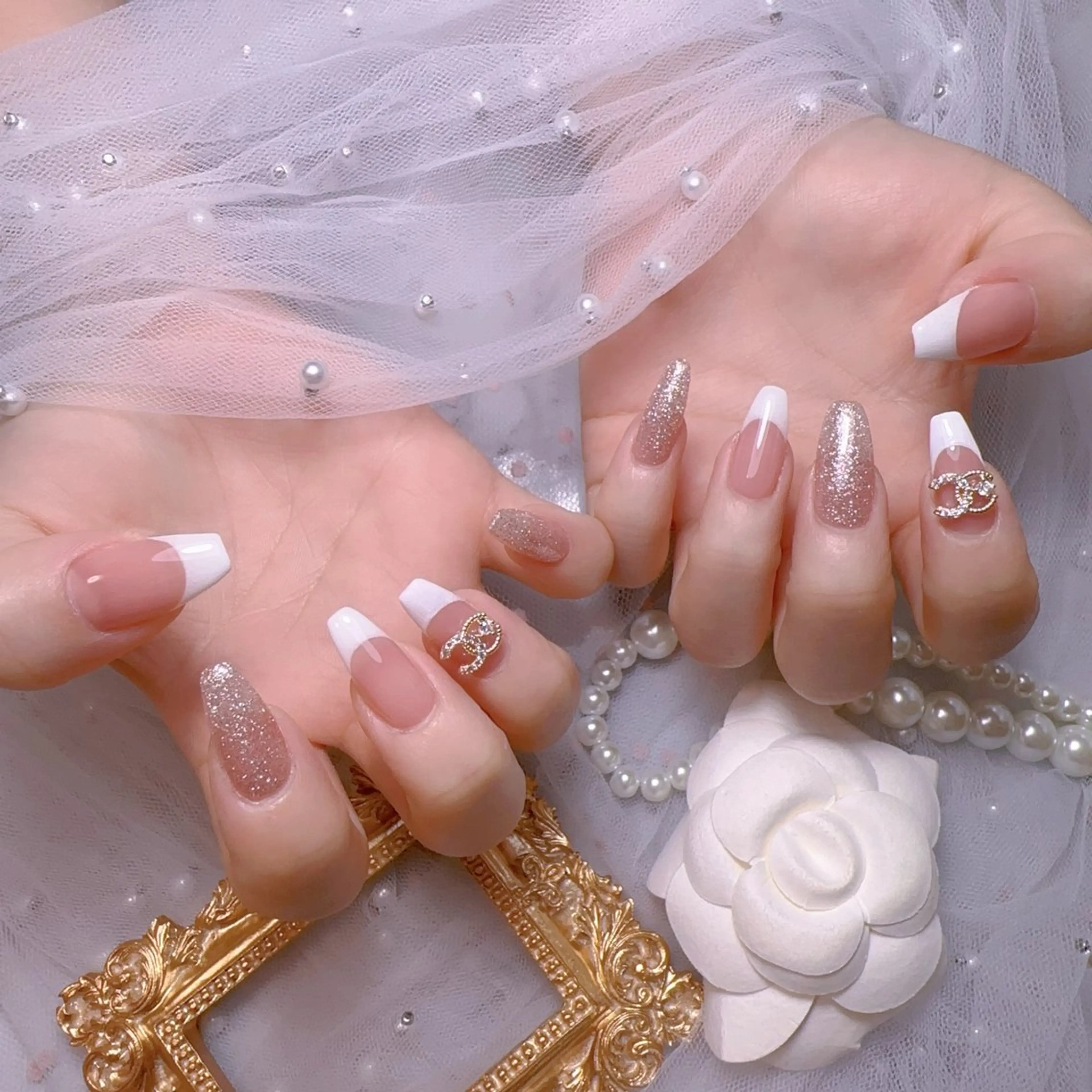 ネイル オーロラネイル フットネイル 韓国ネイル ラメ(グリッター) ラメグラデーション ハンドネイル Belle nail salon 新小岩のネイルデザイン