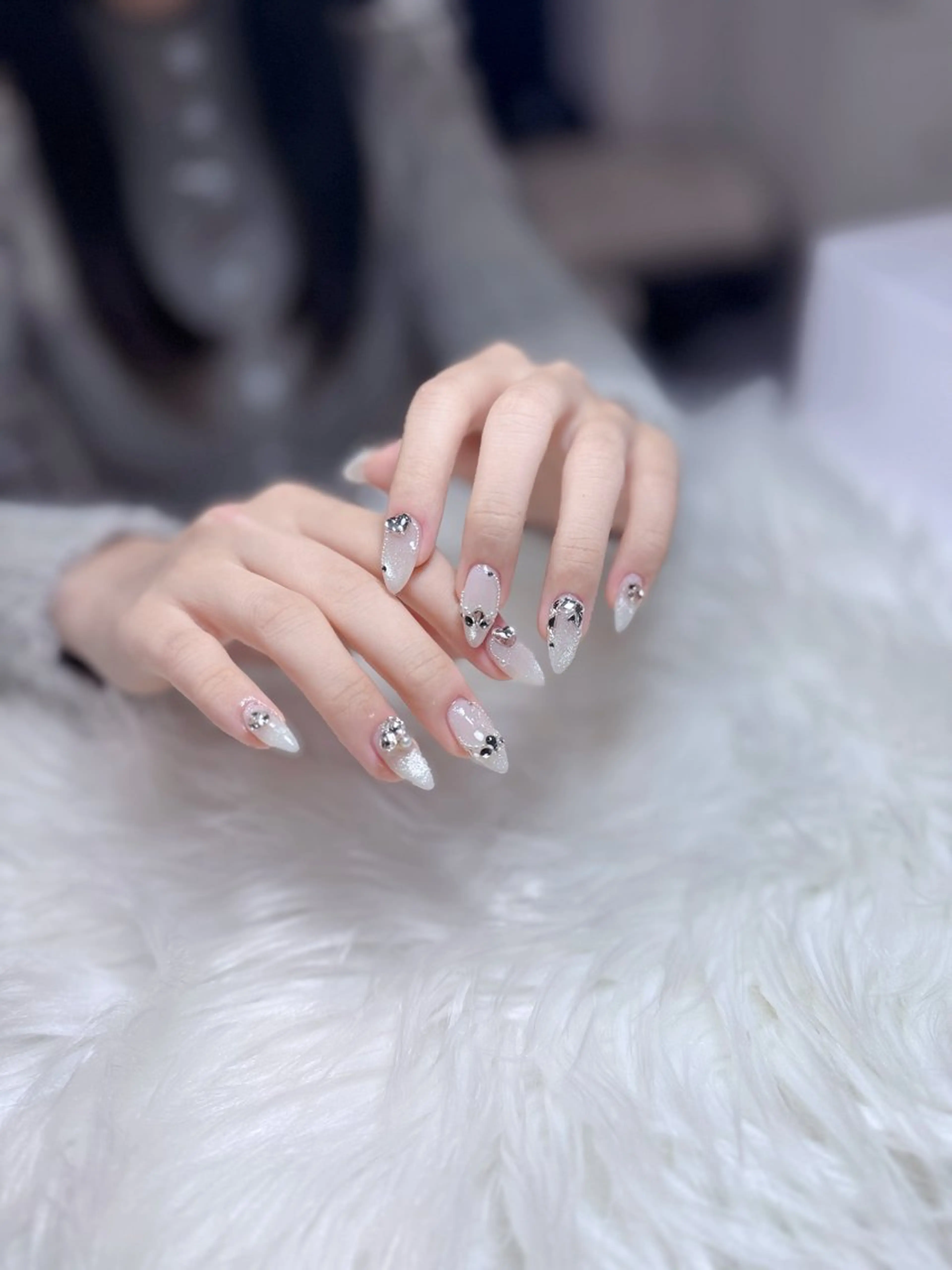 ネイル アートネイル オーロラネイル ジェルネイル 韓国ネイル ロングネイル ハンドネイル Nichi Nailsのネイルデザイン