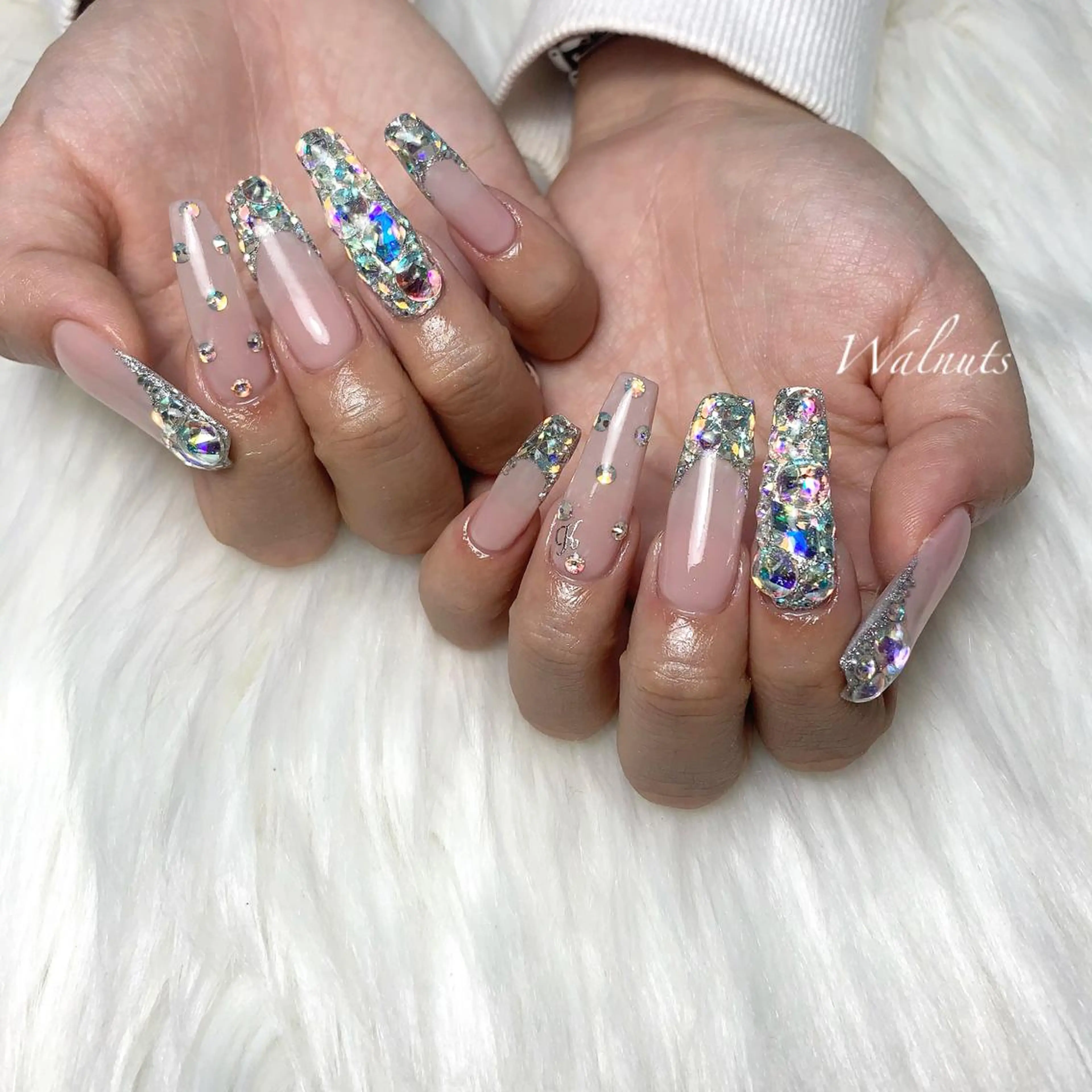 ネイル ストーンネイル esterella所属・Nail salon esterellaのネイルデザイン
